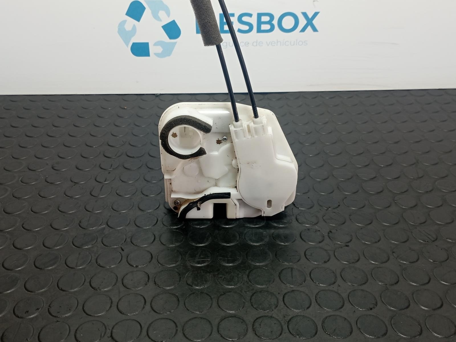 CERRADURA PUERTA DELANTERA IZQUIERDA MITSUBISHI SPACE STAR (A00) - vista 2