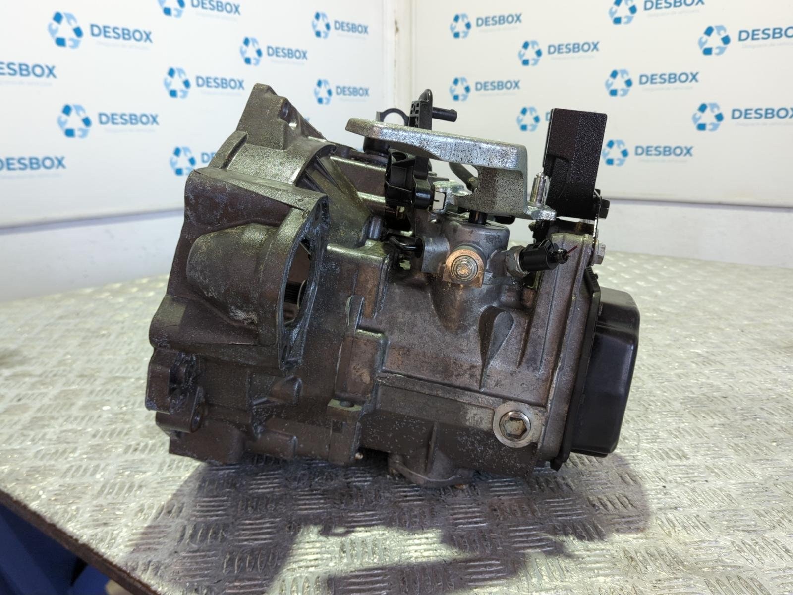 CAJA CAMBIOS SEAT IBIZA (6J5) - recambio desguace - vista 2