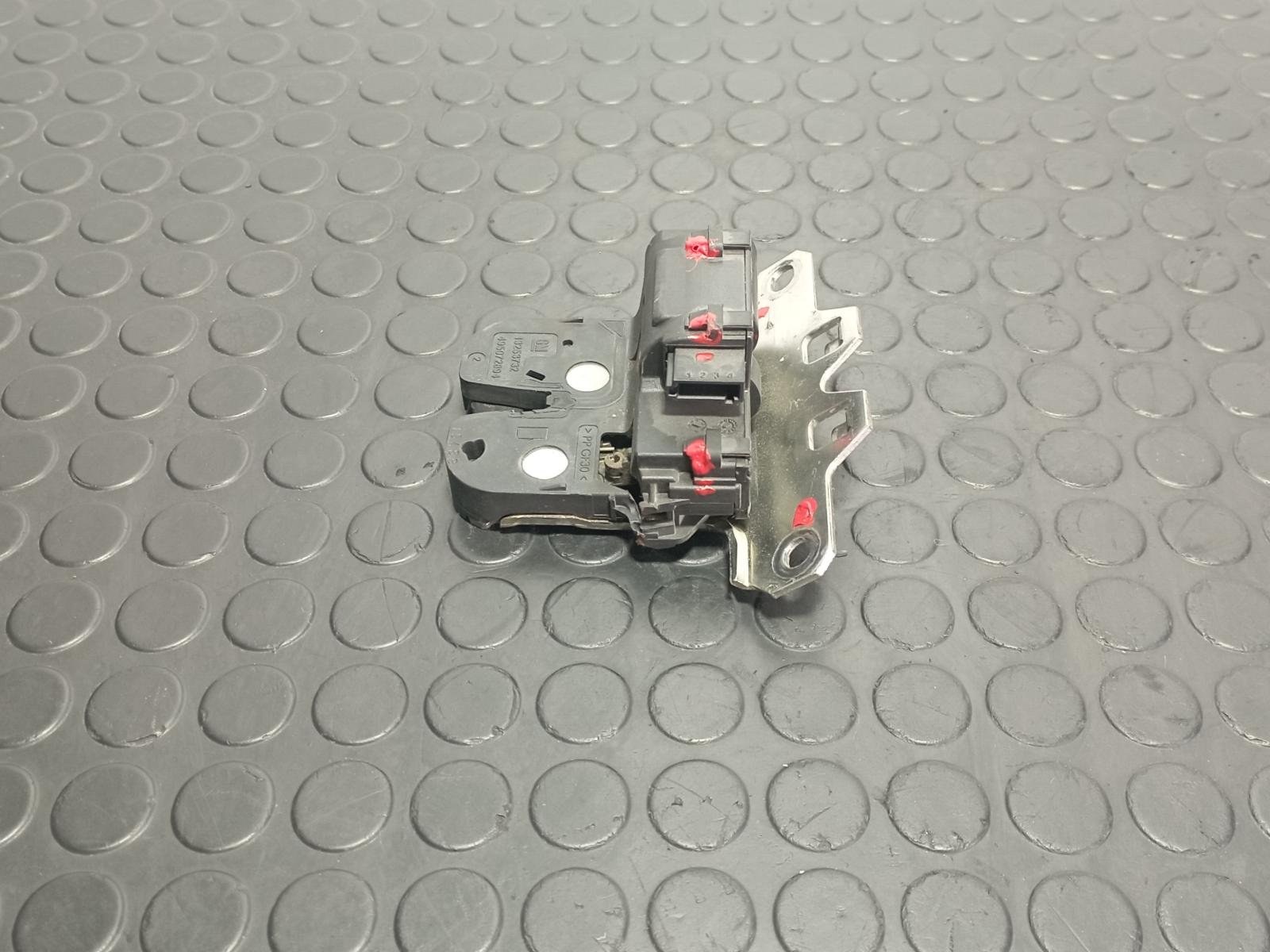 CERRADURA MALETERO / PORTON OPEL INSIGNIA BERLINA - vista 2