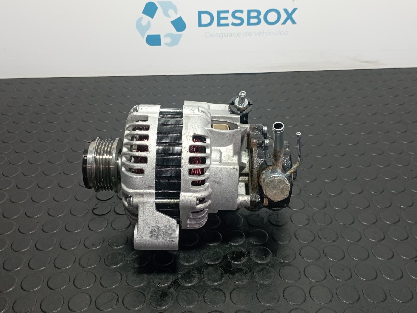 ALTERNADOR KIA CARNIVAL - recambio desguace - vista 2