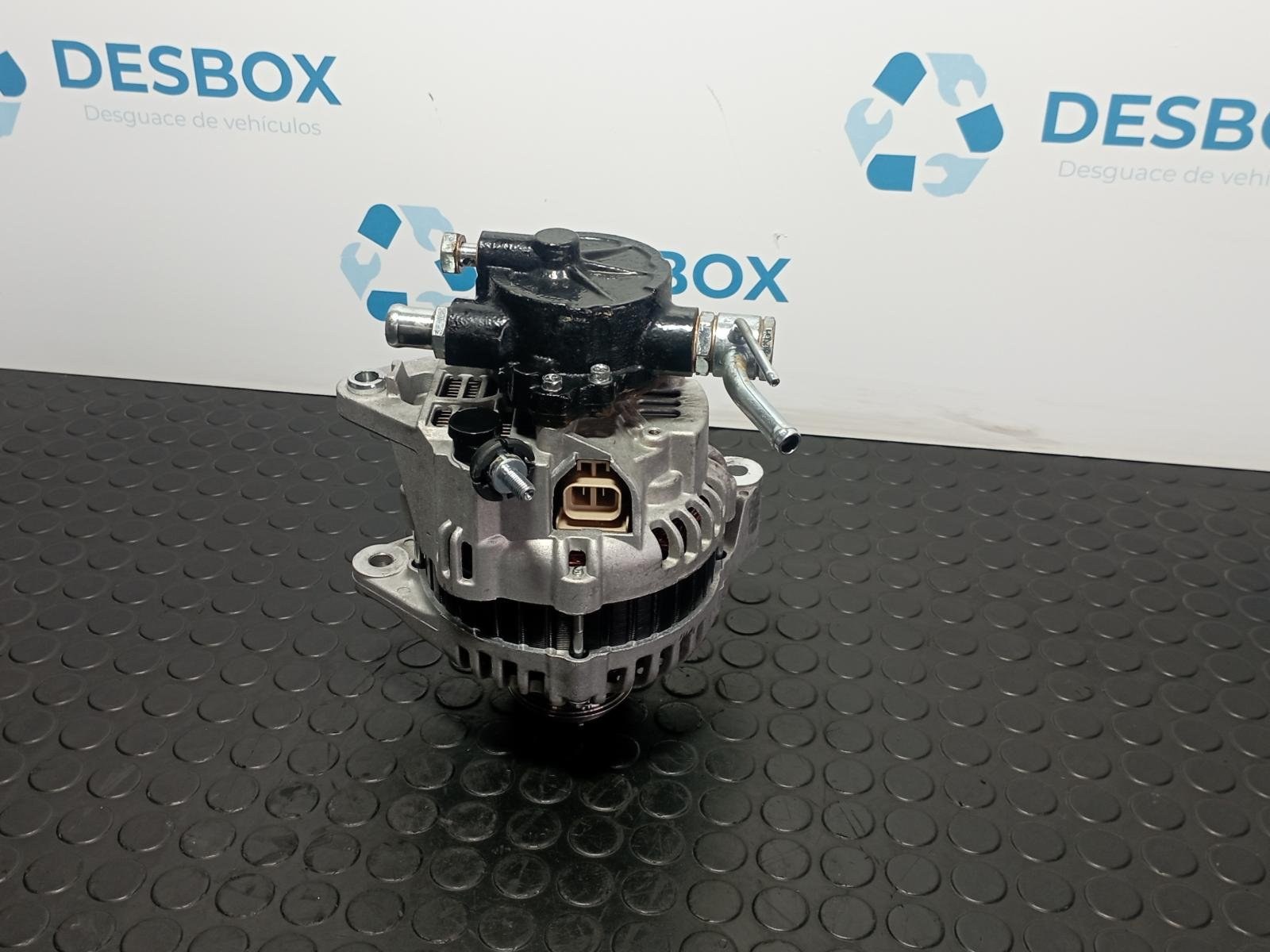 ALTERNADOR KIA CARNIVAL - recambio desguace - vista 5