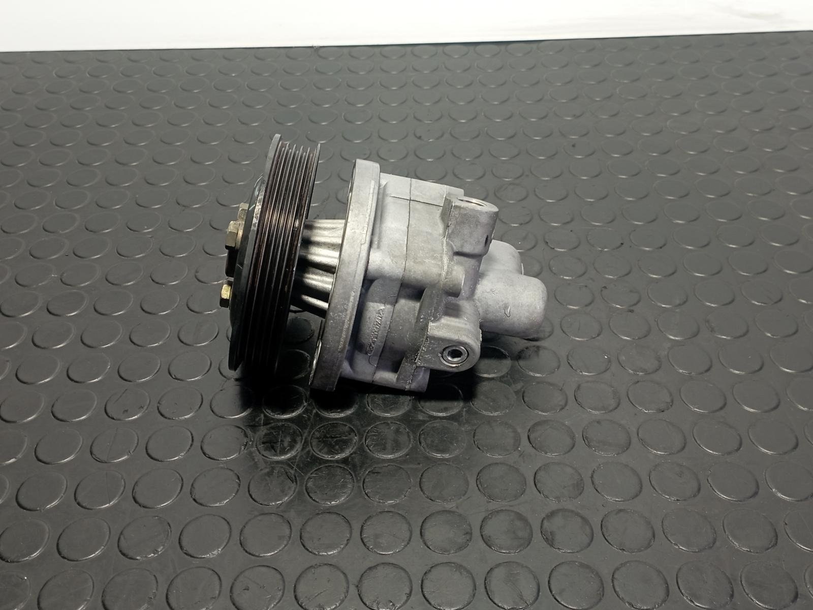 BOMBA DIRECCION BMW SERIE 3 COMPACTO (E36) - recambio desguace - vista 5
