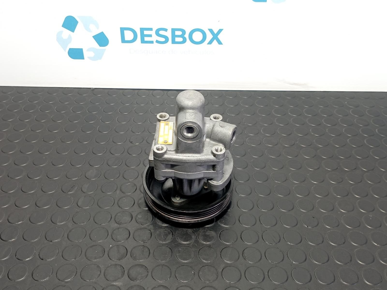 BOMBA DIRECCION BMW SERIE 3 COMPACTO (E36) - recambio desguace - vista 3