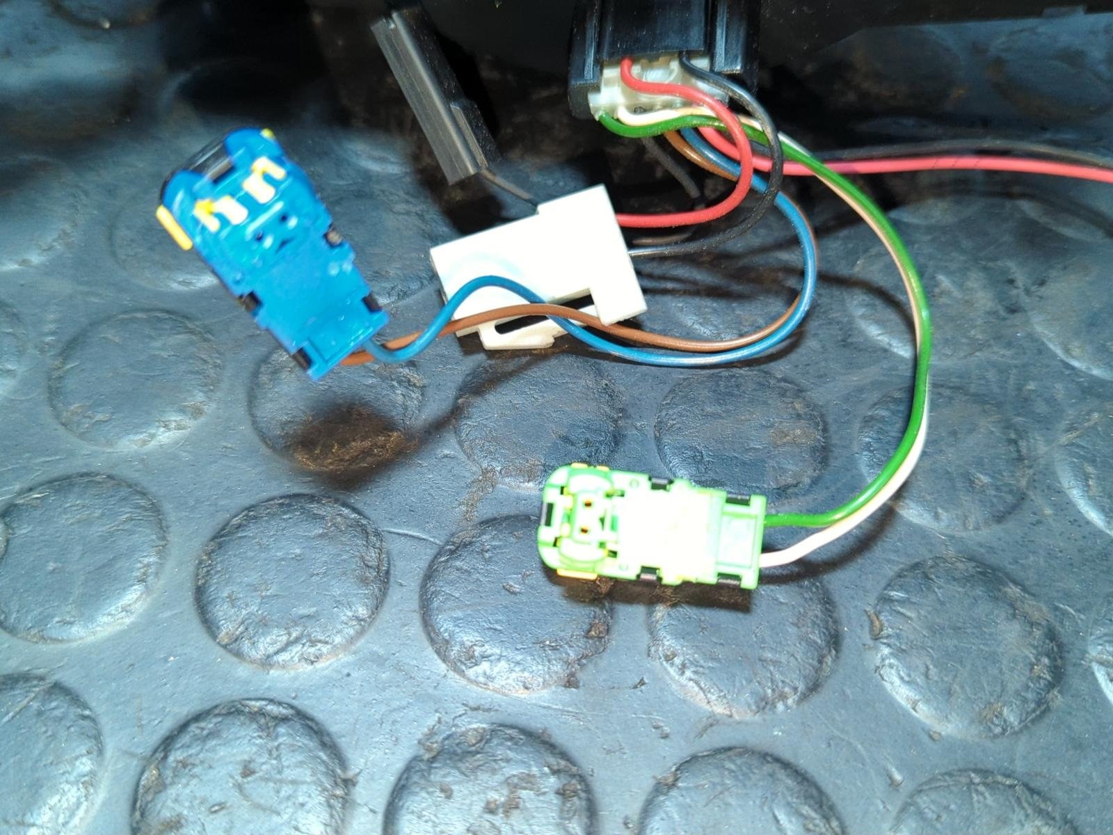 Recambio de MANDO MULTIFUNCION para RENAULT MEGANE II F9QB8 referencia OEM IAM 8200216462 5