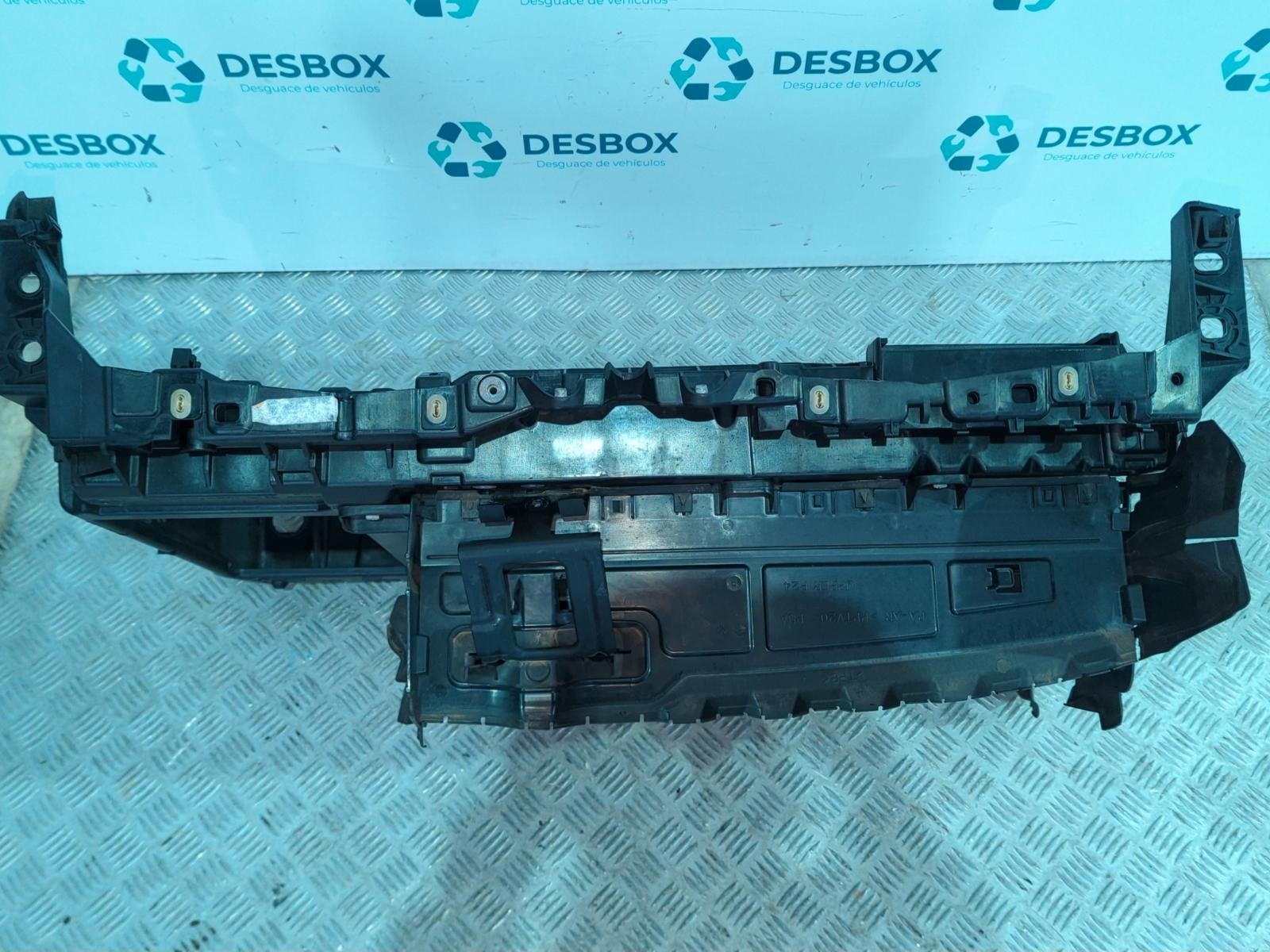 Recambio de PANEL FRONTAL para PEUGEOT 2008 (--.2013->) HN05 referencia OEM IAM 9823718480 - BLANCO 2