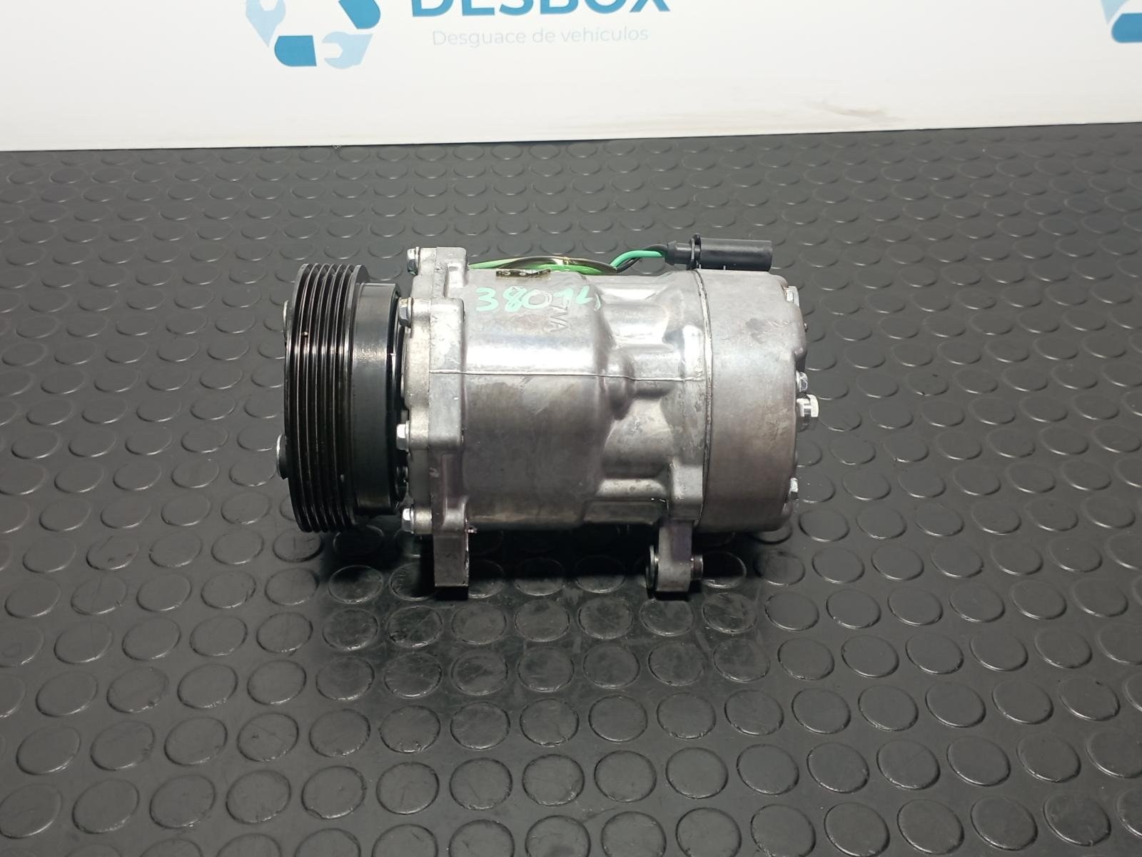 COMPRESOR AIRE ACONDICIONADO AUDI A3 (8L) - recambio desguace - vista 2