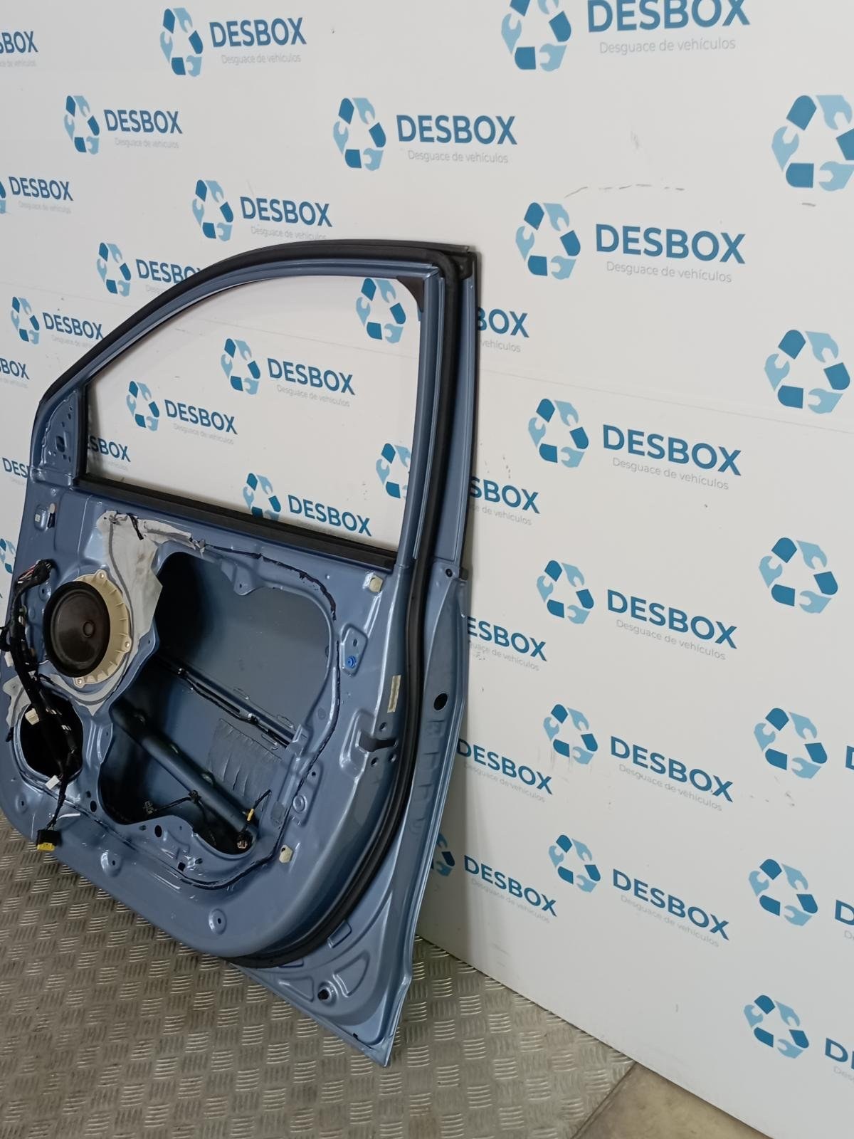 PUERTA DELANTERA DERECHA HYUNDAI IX35 - recambio desguace - vista 4