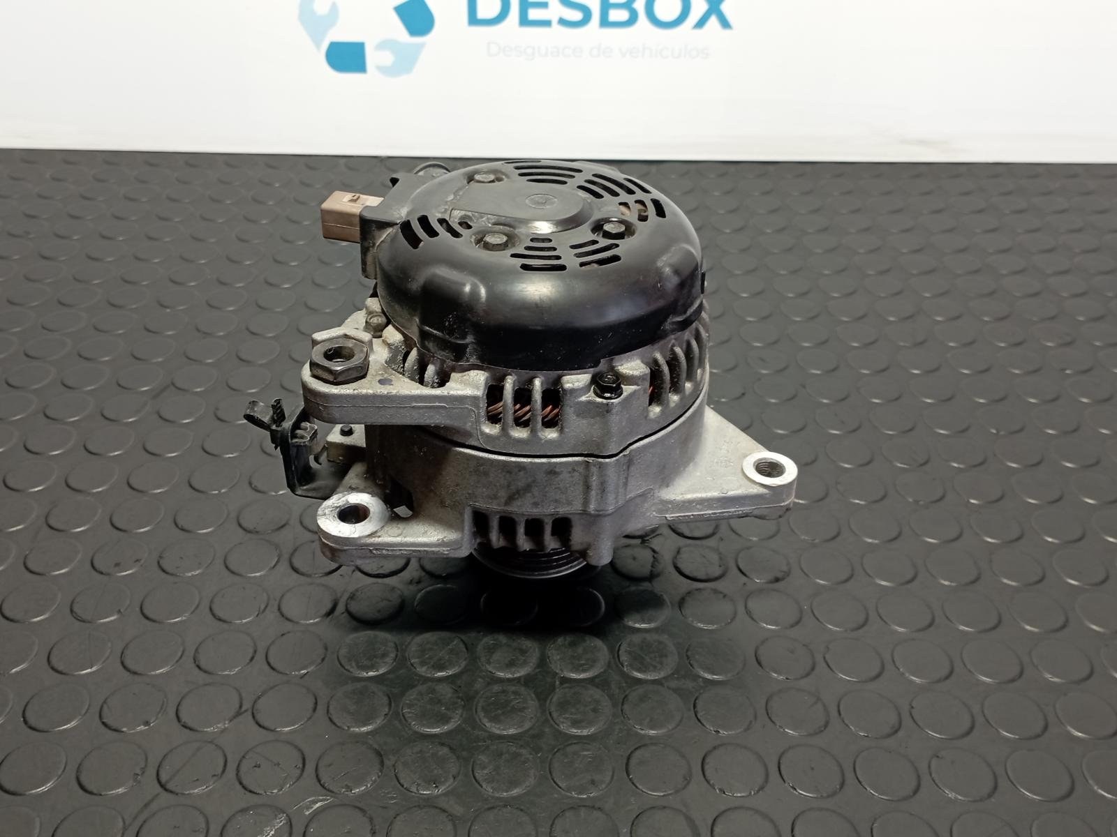 Recambio de ALTERNADOR para HYUNDAI IX20 D4FC referencia OEM IAM 373002A700 - BLANCO 5