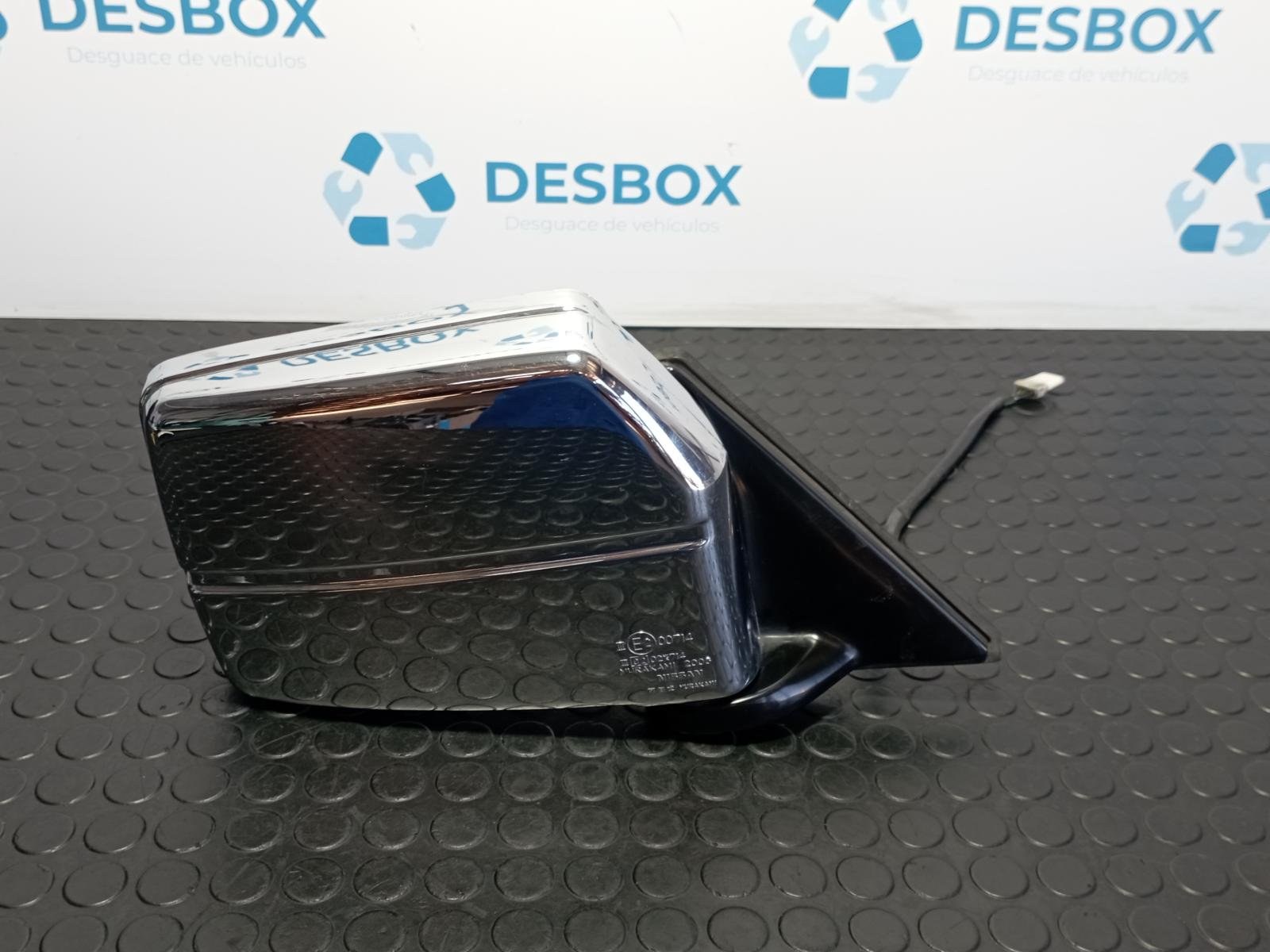 RETROVISOR DERECHO