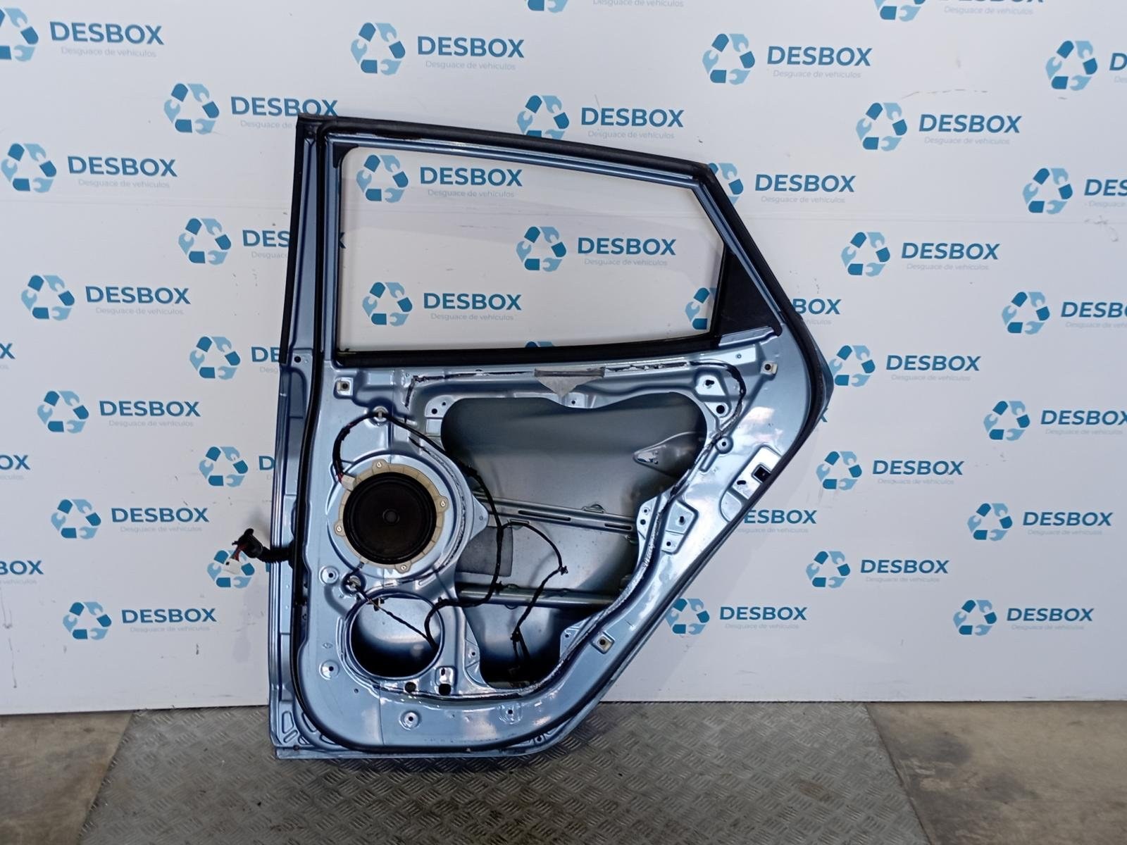 PUERTA TRASERA DERECHA HYUNDAI IX35 - recambio desguace - vista 4