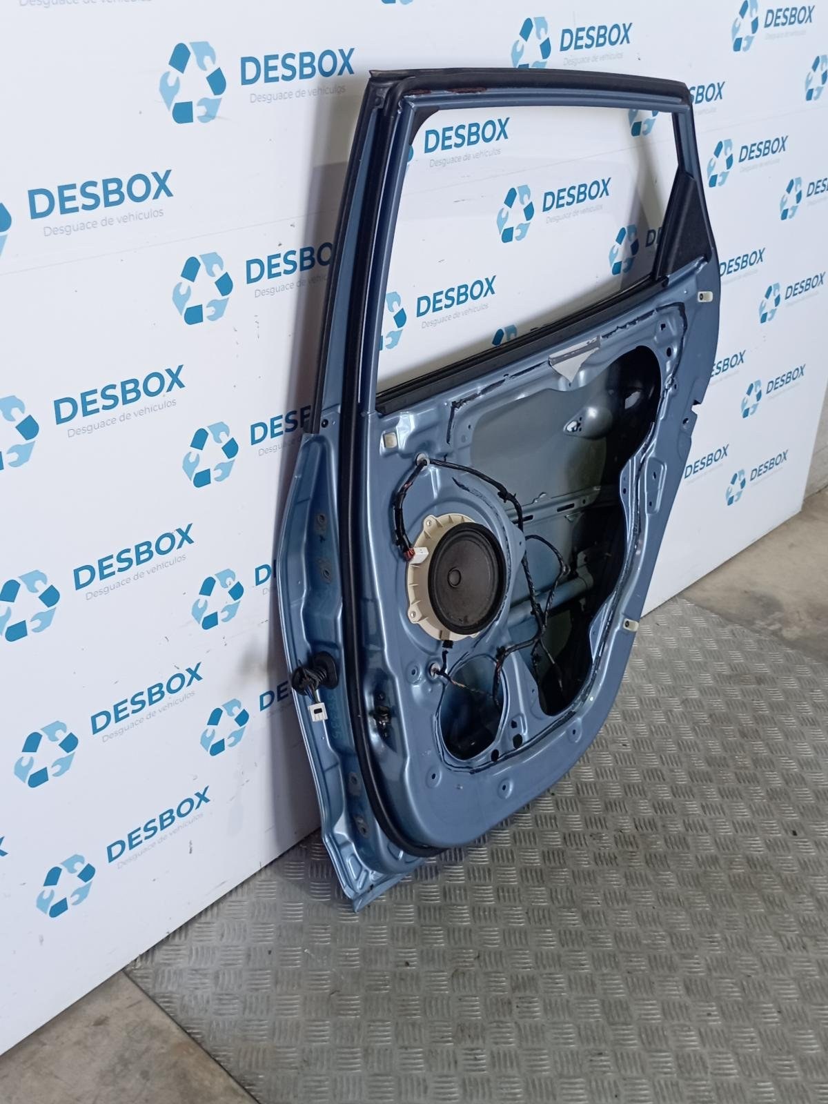 PUERTA TRASERA DERECHA HYUNDAI IX35 - recambio desguace - vista 3