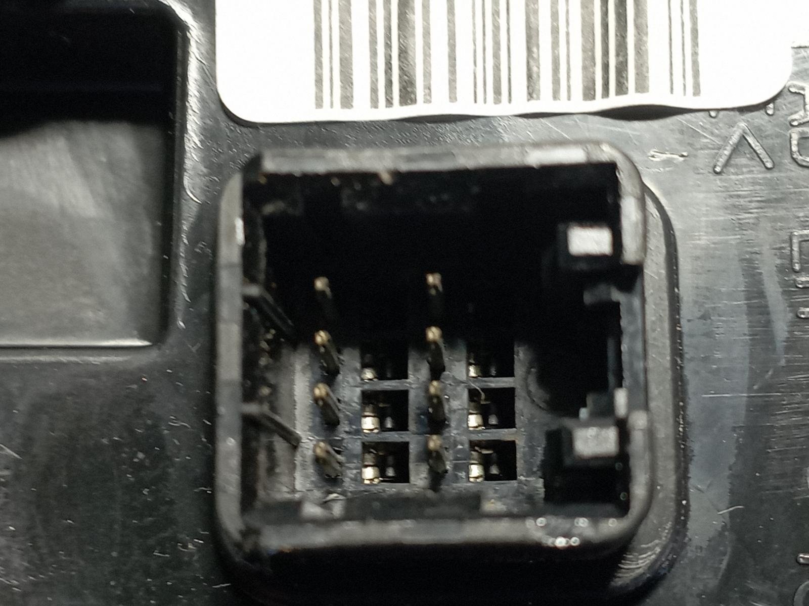 RETROVISOR IZQUIERDO HYUNDAI IX35 - recambio desguace - vista 5