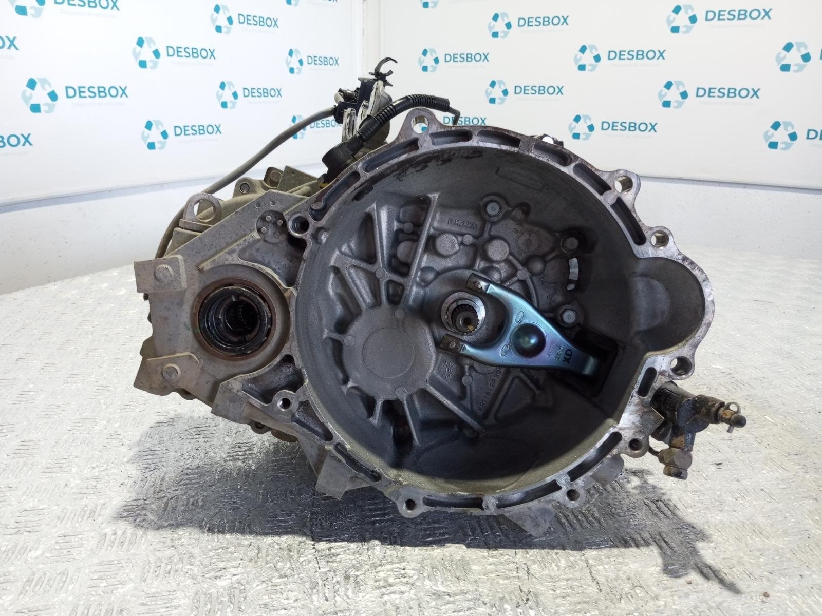 Recambio de CAJA CAMBIOS para HYUNDAI IX20 D4FC referencia OEM IAM MAN - BLANCO