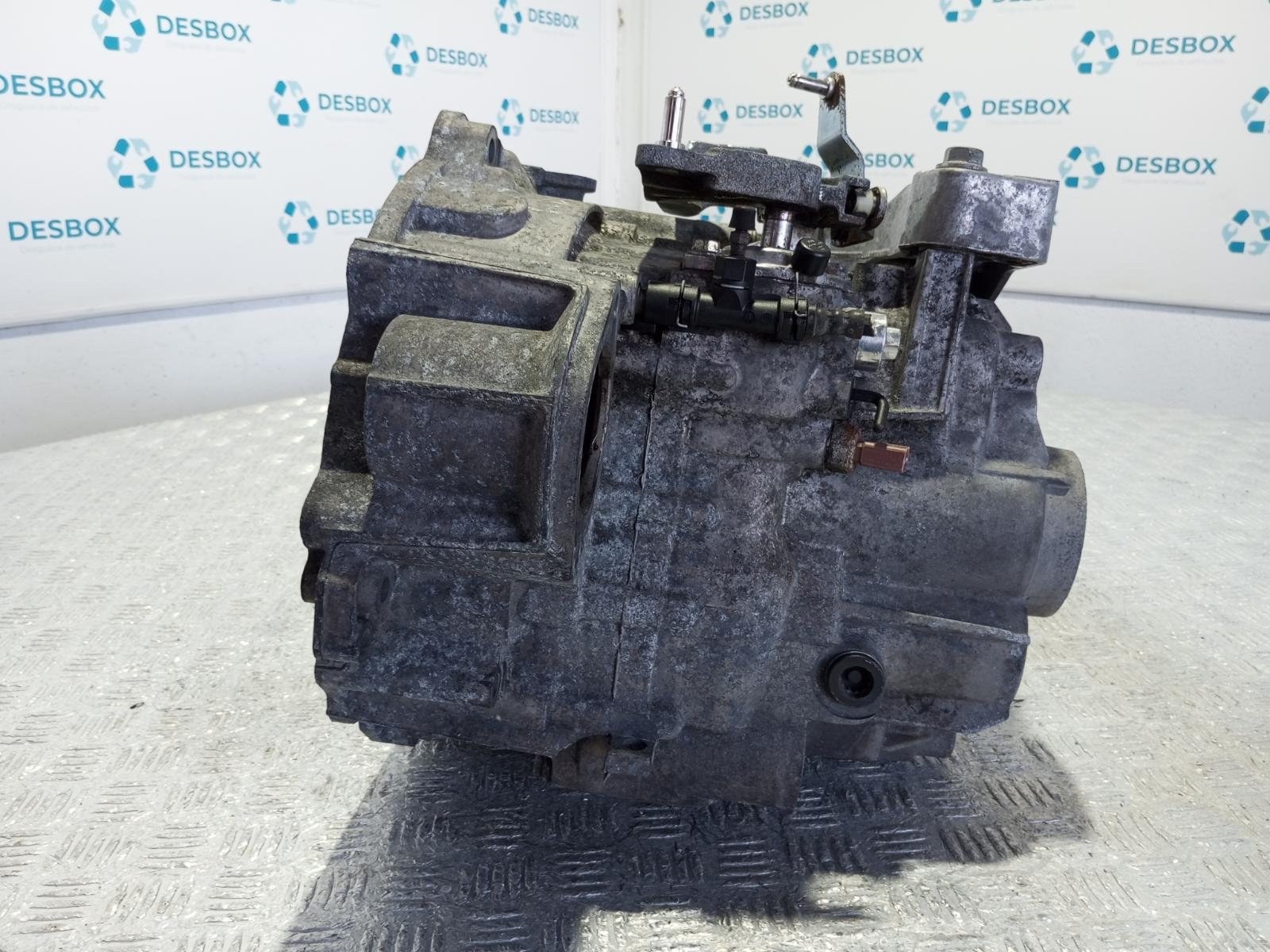 CAJA CAMBIOS VOLKSWAGEN PASSAT BERLINA (3C2) - recambio desguace - vista 2