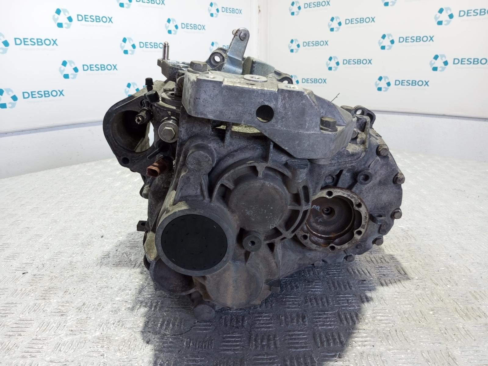 CAJA CAMBIOS VOLKSWAGEN PASSAT BERLINA (3C2) - recambio desguace - vista 4