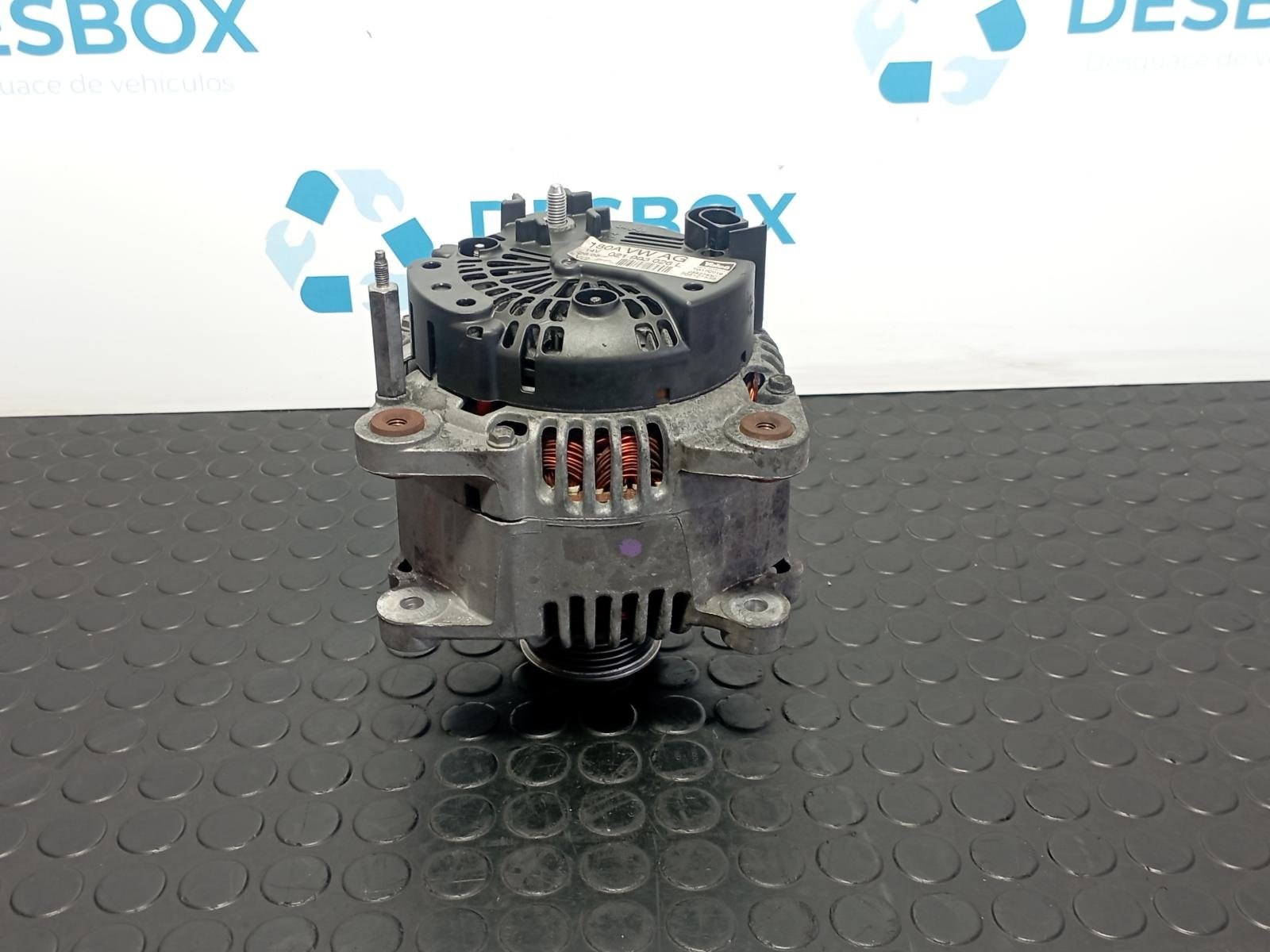 Recambio de ALTERNADOR para VOLKSWAGEN PASSAT BERLINA (3C2) BKP referencia OEM IAM 021903026L - GRIS 4