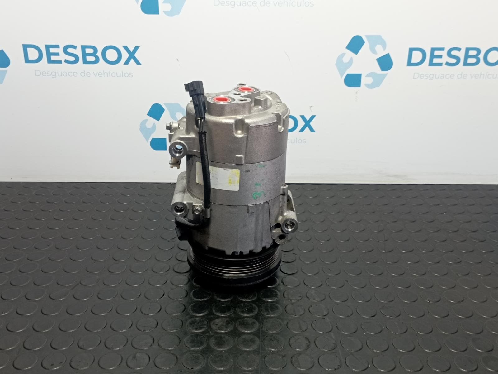 COMPRESOR AIRE ACONDICIONADO FORD FOCUS BERLINA (CAP) - recambio desguace - vista 4
