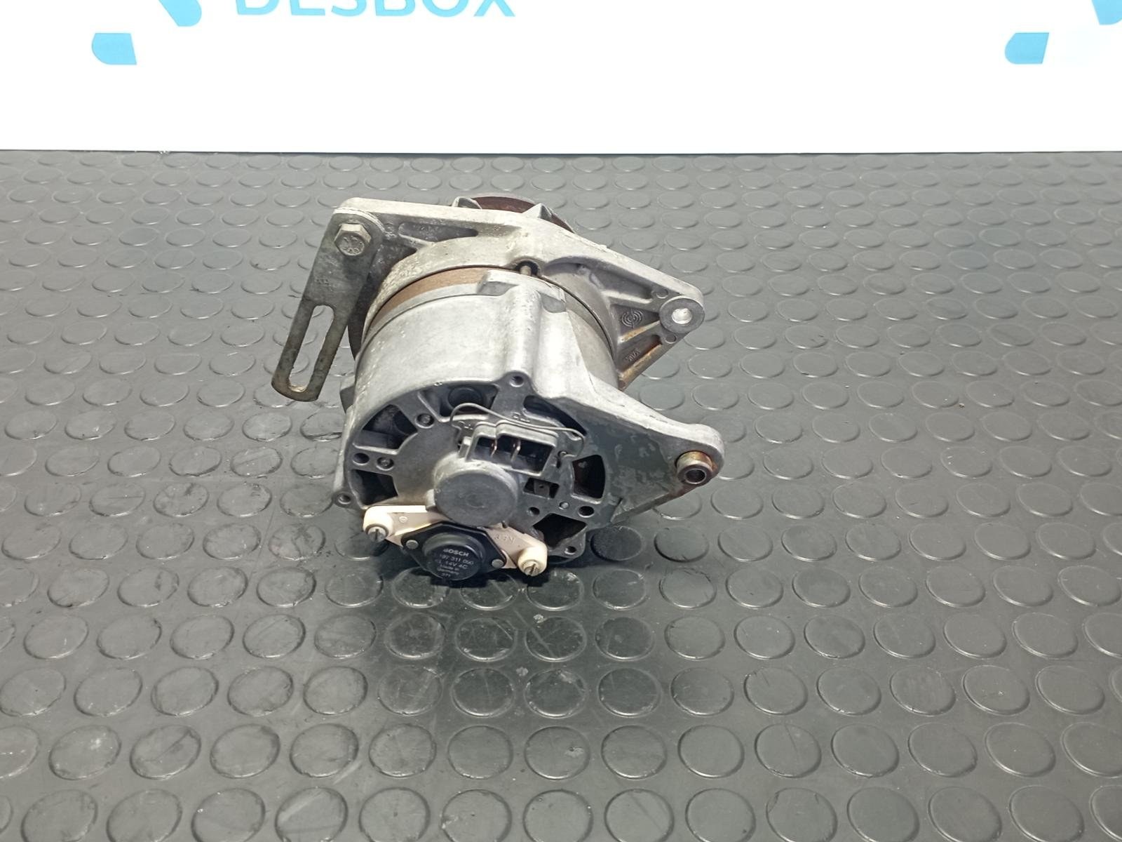 ALTERNADOR JOHN DEERE 1020 - recambio desguace - vista 3