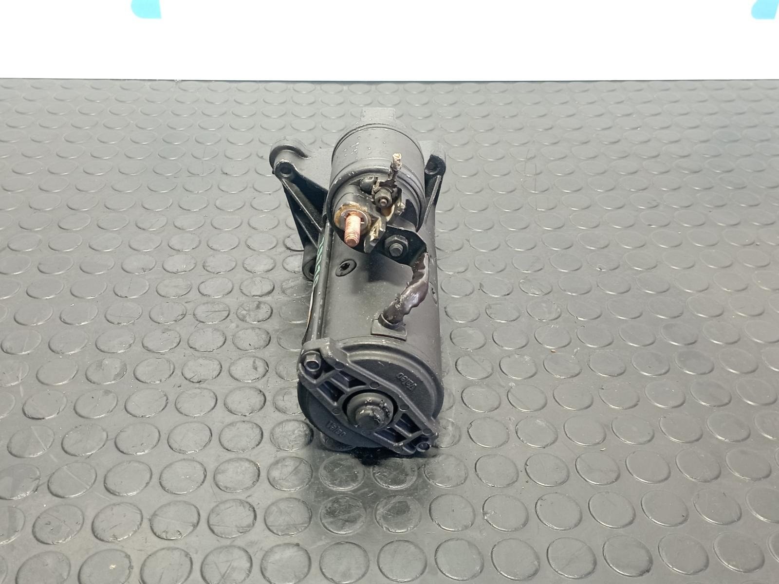 MOTOR ARRANQUE RENAULT TRAFIC II Furgoneta - recambio desguace - vista 4