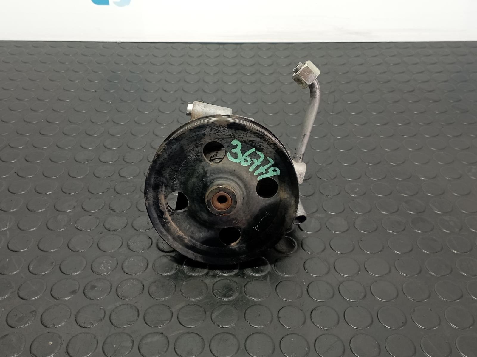 BOMBA DIRECCION LAND ROVER FREELANDER (LR2) - recambio desguace