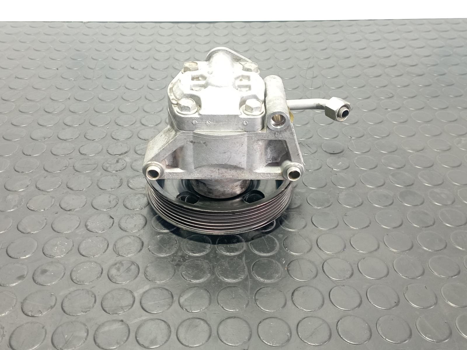 BOMBA DIRECCION LAND ROVER FREELANDER (LR2) - recambio desguace - vista 3