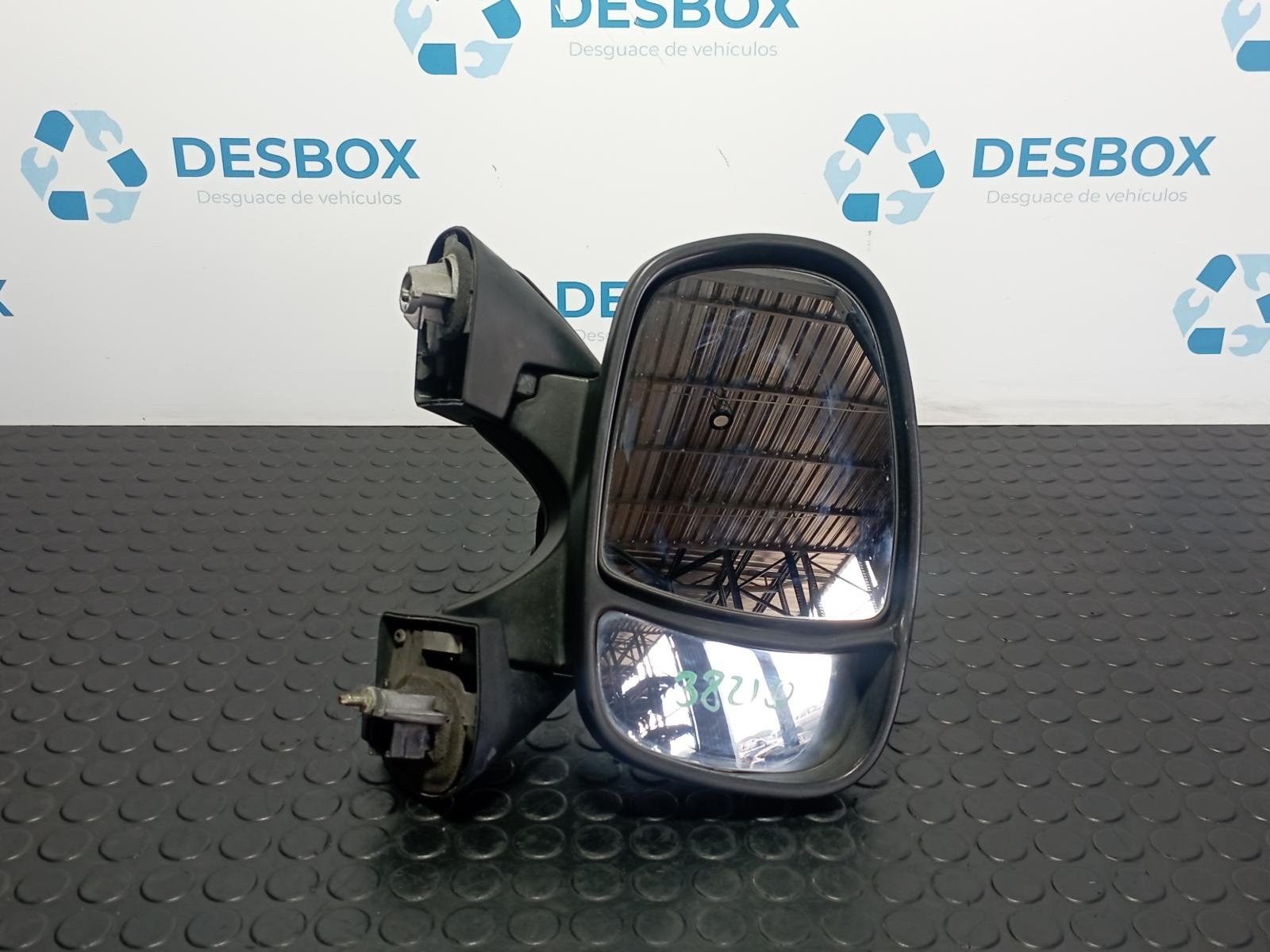 Recambio de RETROVISOR DERECHO para RENAULT TRAFIC II Furgoneta F9Q760 - BLANCO