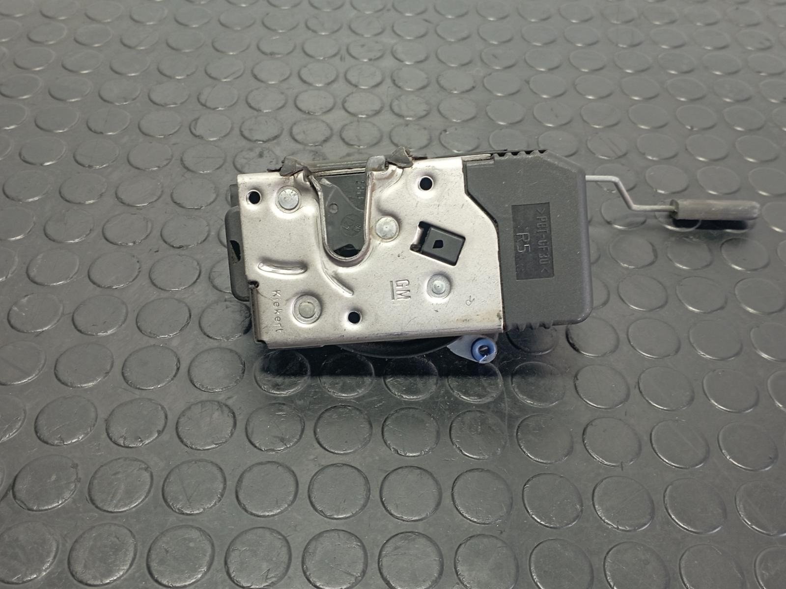 CERRADURA PUERTA DELANTERA DERECHA RENAULT TRAFIC II Furgoneta - recambio desguace - vista 4
