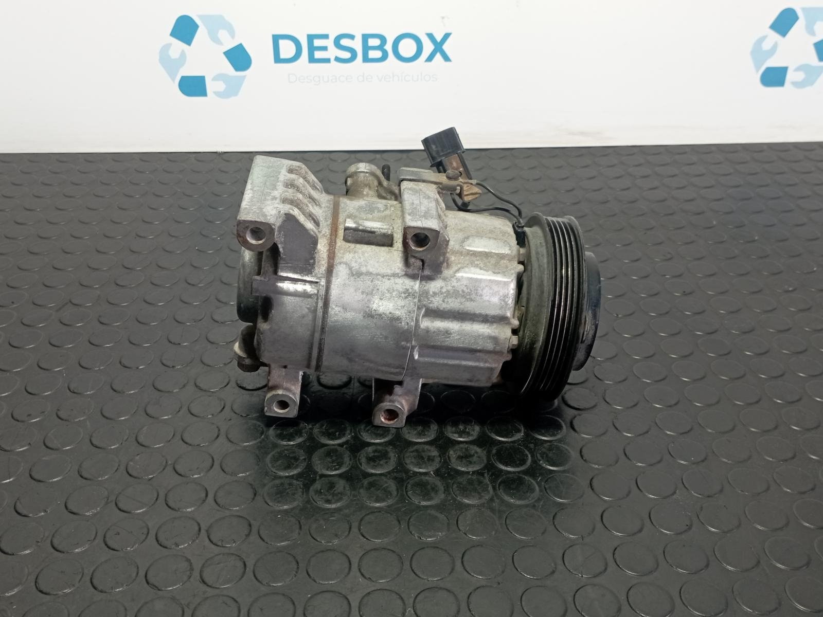 COMPRESOR AIRE ACONDICIONADO HYUNDAI IX35 - recambio desguace - vista 4