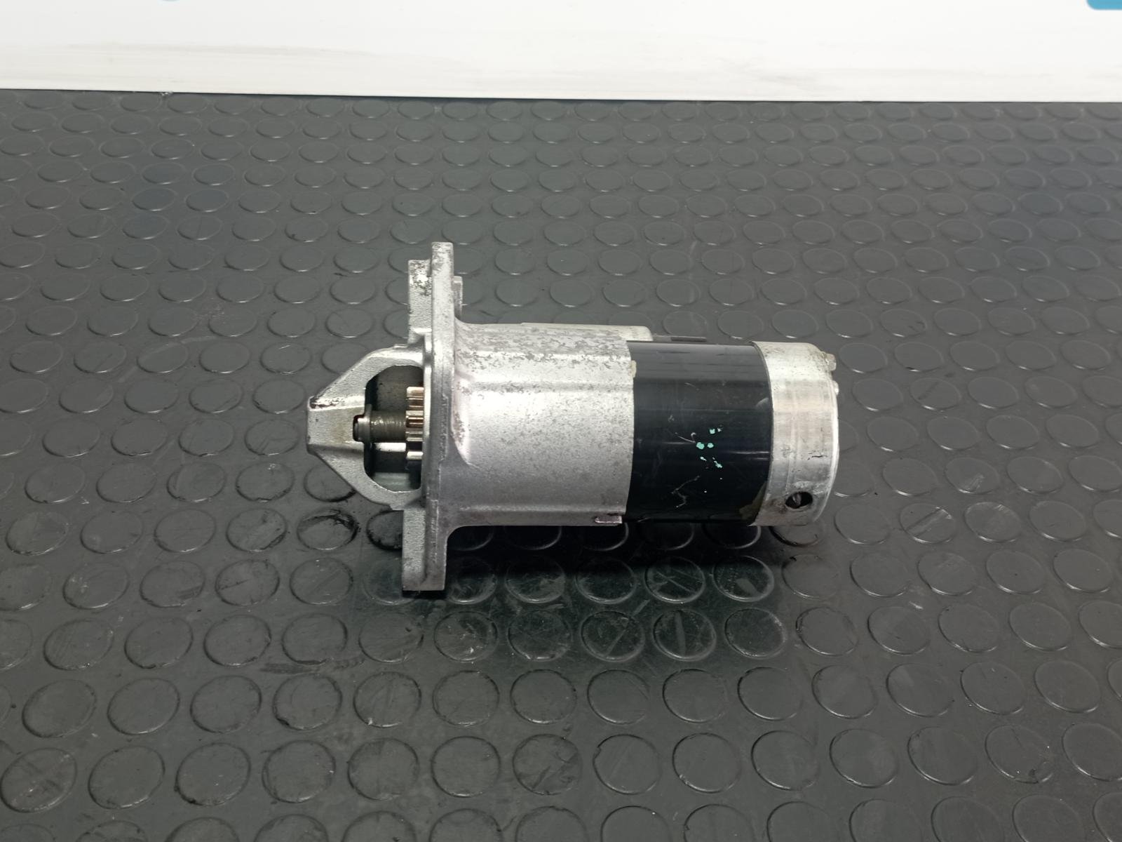 Recambio de MOTOR ARRANQUE para NISSAN NOTE (E11E) K9K276 referencia OEM IAM  8200584675B - NEGRO 2