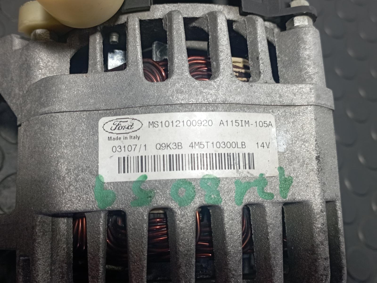 ALTERNADOR FORD FOCUS BERLINA (CAP) - recambio desguace - vista 4