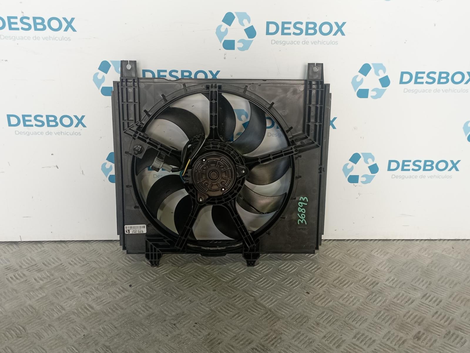 Recambio de ELECTROVENTILADOR para NISSAN NOTE HR12 referencia OEM IAM 214813VA1B - BLANCO