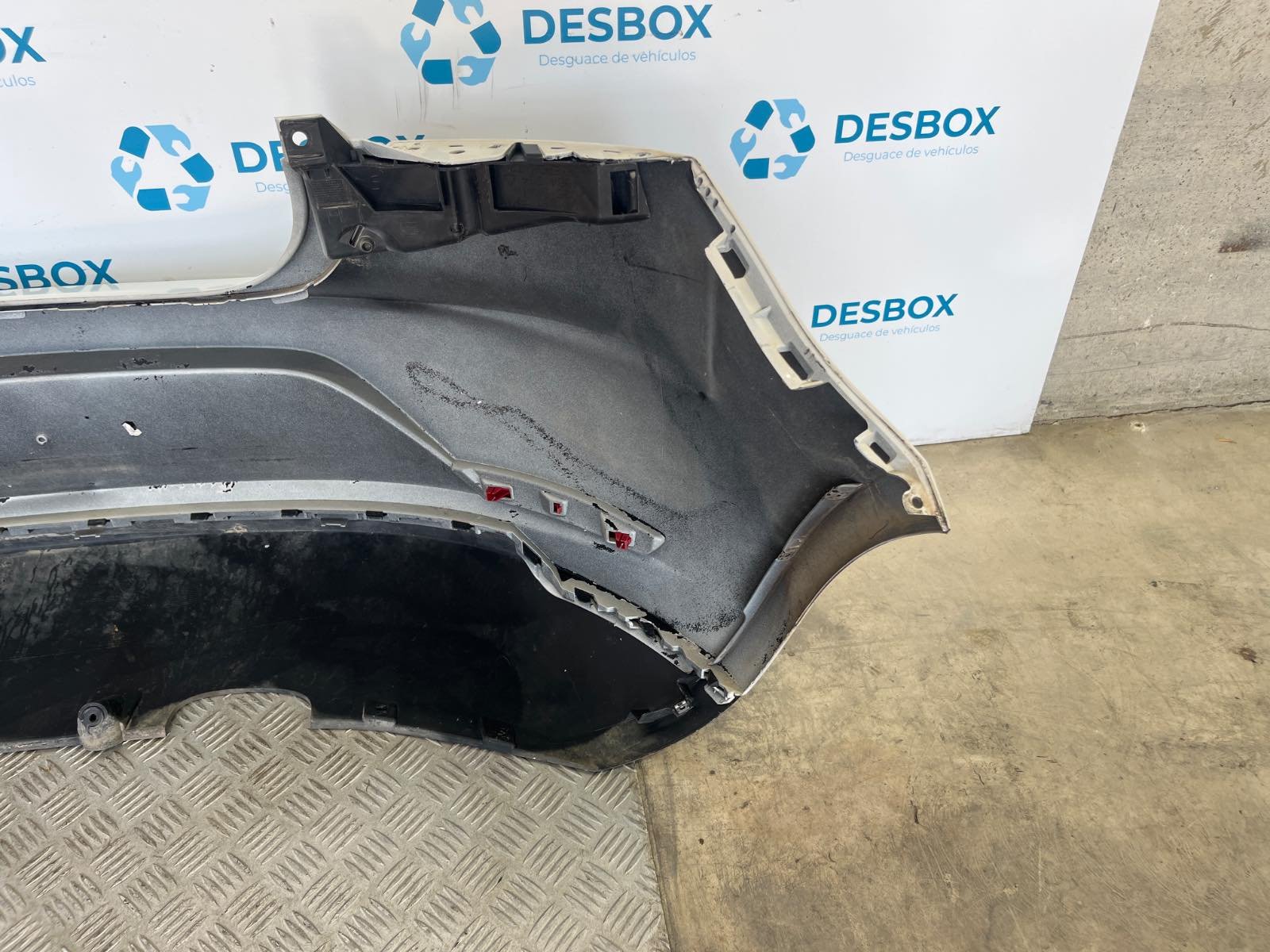 PARAGOLPES TRASERO SEAT IBIZA (6J5) - recambio desguace - vista 4