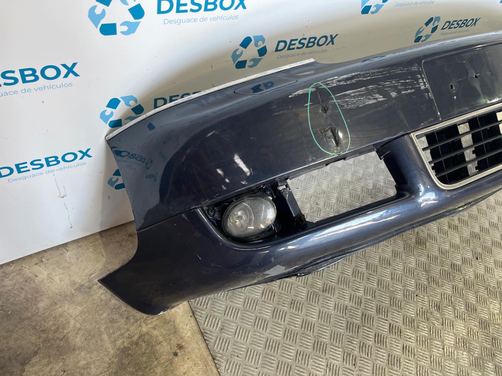 PARAGOLPES DELANTERO AUDI A6 BERLINA (4B2) - recambio desguace - vista 4