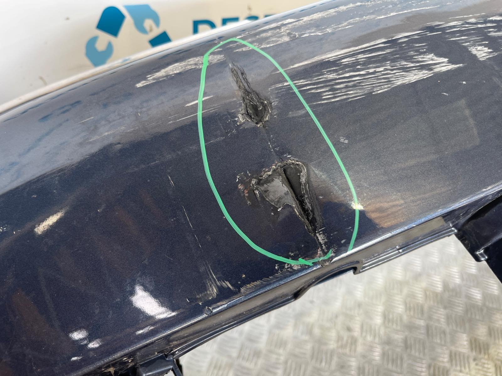 PARAGOLPES DELANTERO AUDI A6 BERLINA (4B2) - recambio desguace - vista 5