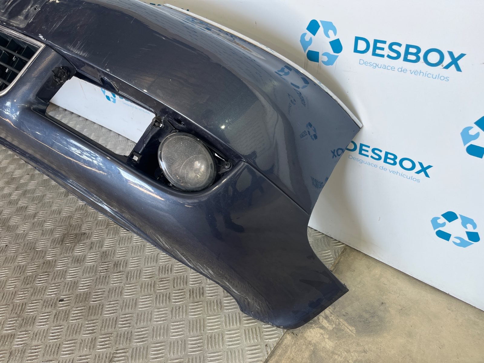 PARAGOLPES DELANTERO AUDI A6 BERLINA (4B2) - recambio desguace - vista 6