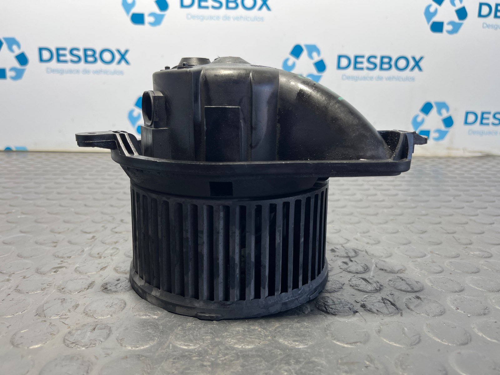 MOTOR CALEFACCION MERCEDES-BENZ SPRINTER 02.00 -> CAJA ABIERTA - recambio desguace - vista 2