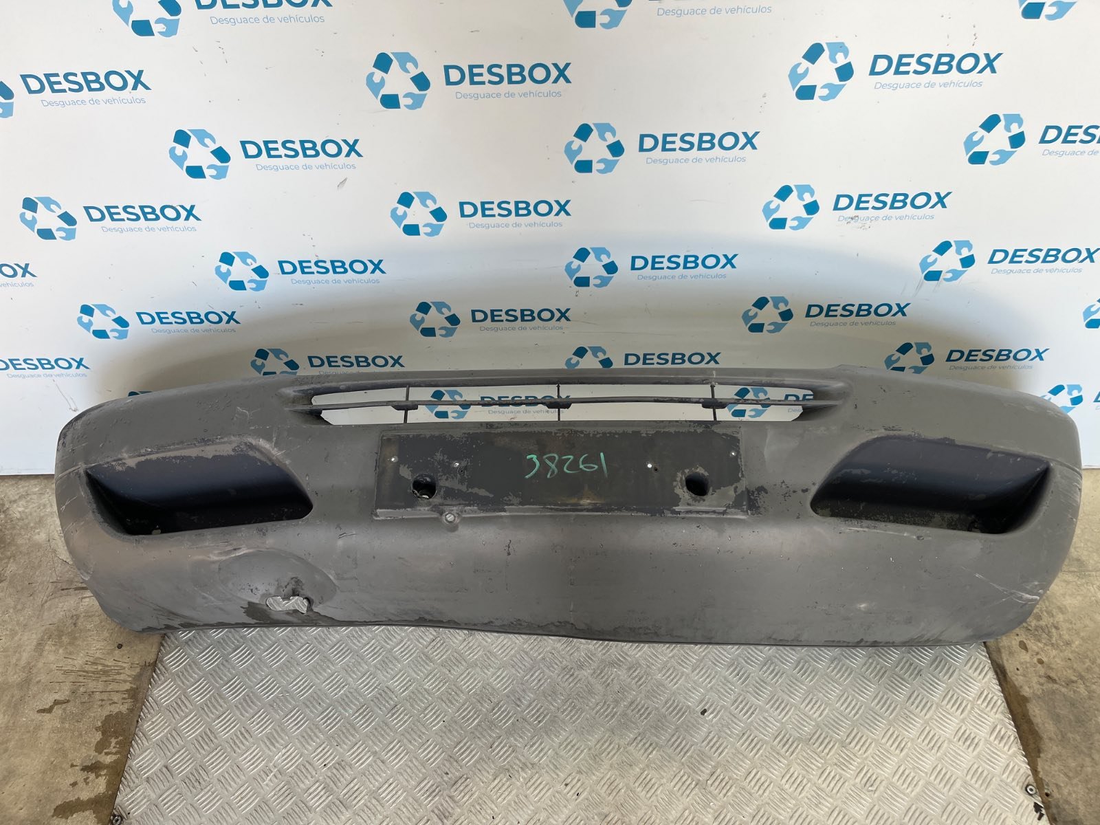 PARAGOLPES DELANTERO MERCEDES-BENZ SPRINTER 02.00 -> CAJA ABIERTA - recambio desguace
