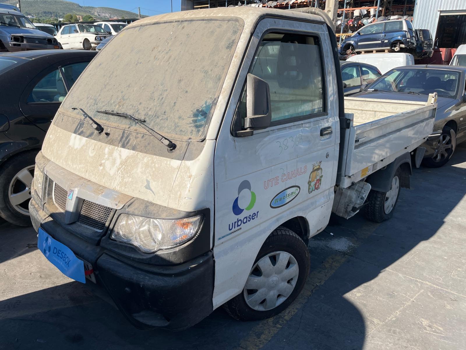 PILOTO TRASERO IZQUIERDO PIAGGIO (VESPA) PORTER Caja/Chasis - recambio desguace - vista 2