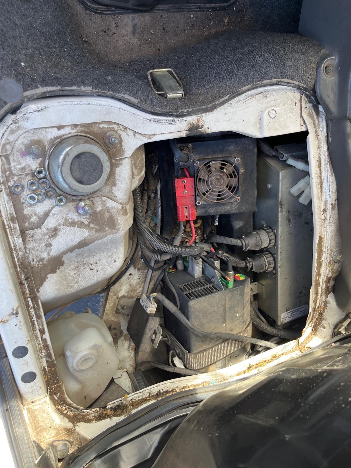 PILOTO TRASERO IZQUIERDO PIAGGIO (VESPA) PORTER Caja/Chasis - recambio desguace - vista 11