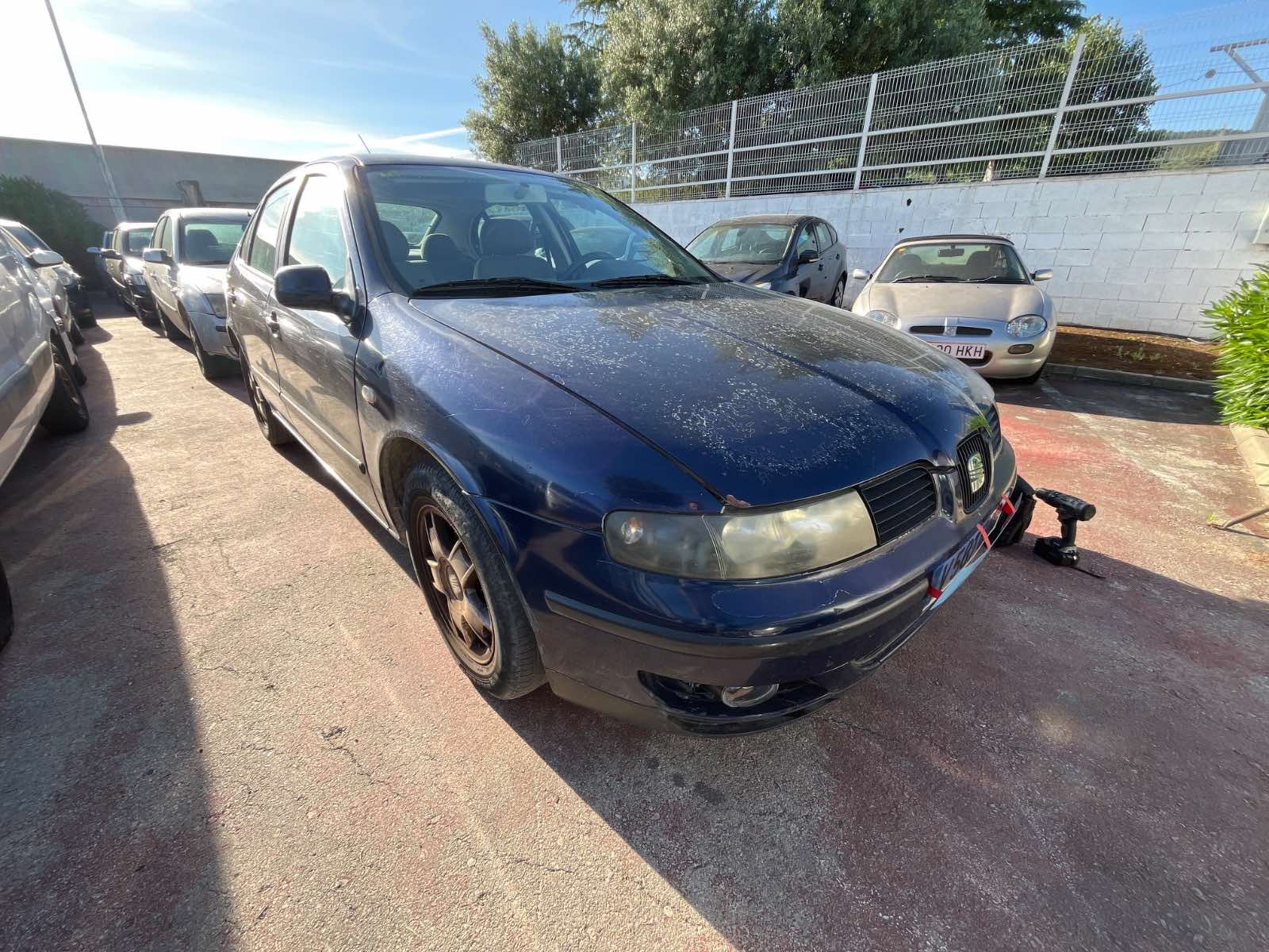 SEAT LEON (1M1)