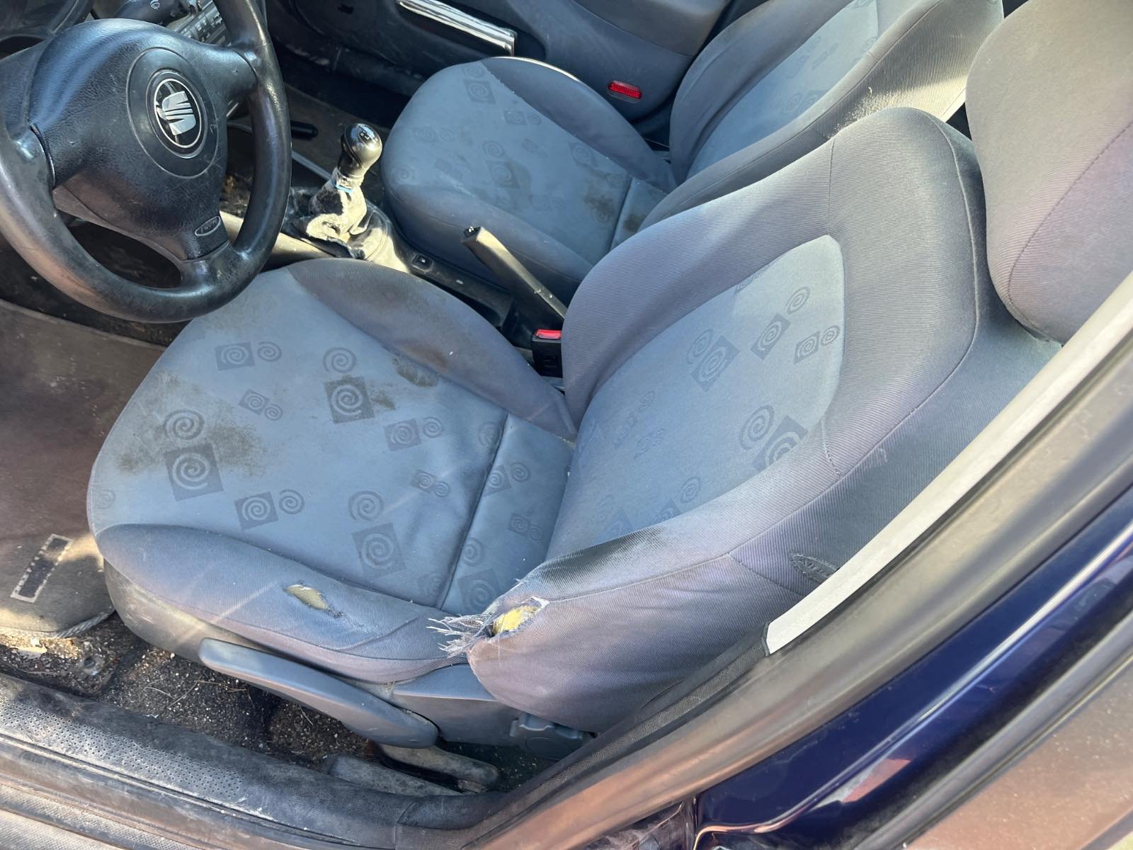 NEUMATICO REPUESTO SEAT LEON (1M1) - recambio desguace - vista 8