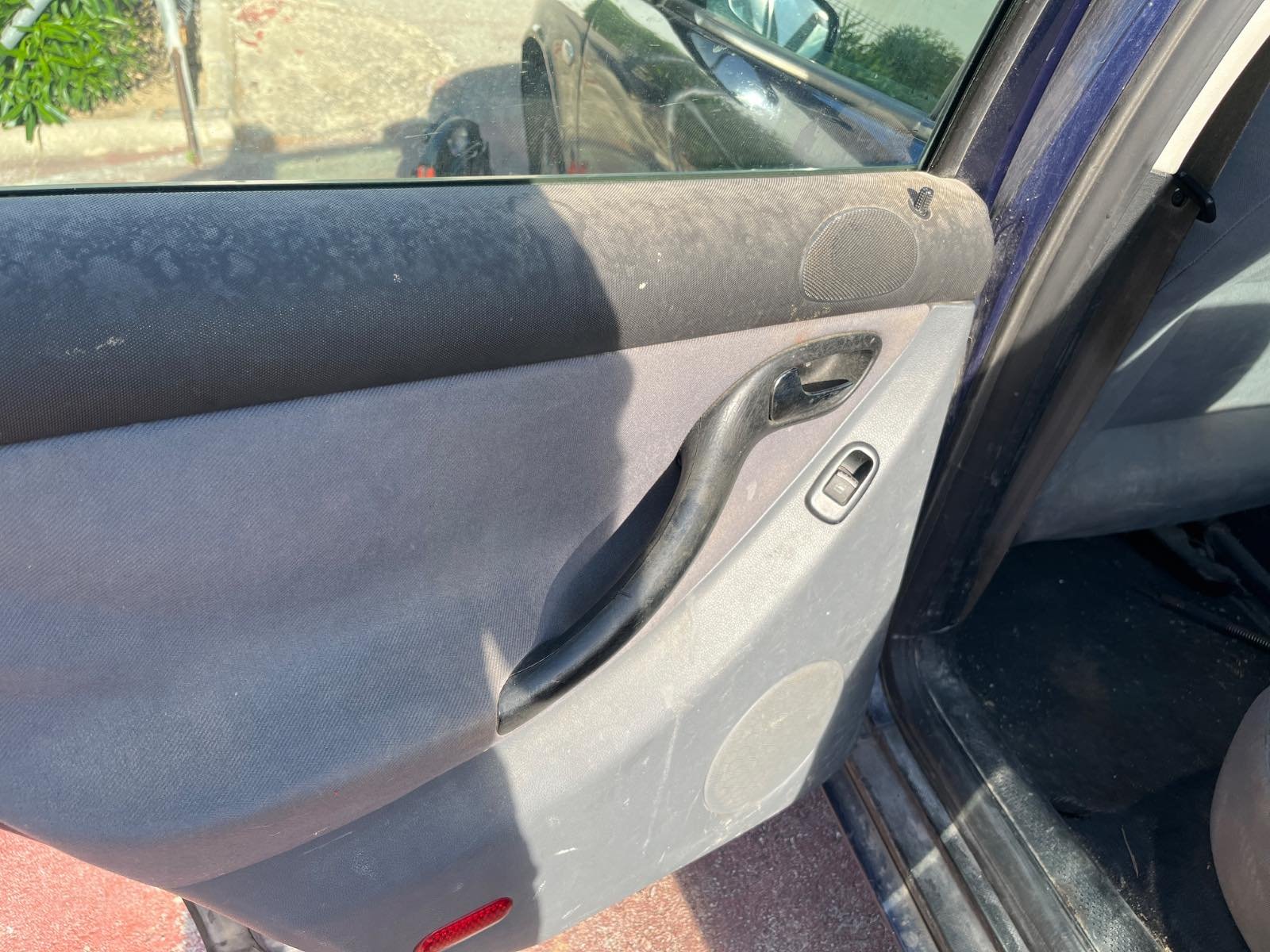 NEUMATICO REPUESTO SEAT LEON (1M1) - recambio desguace - vista 2