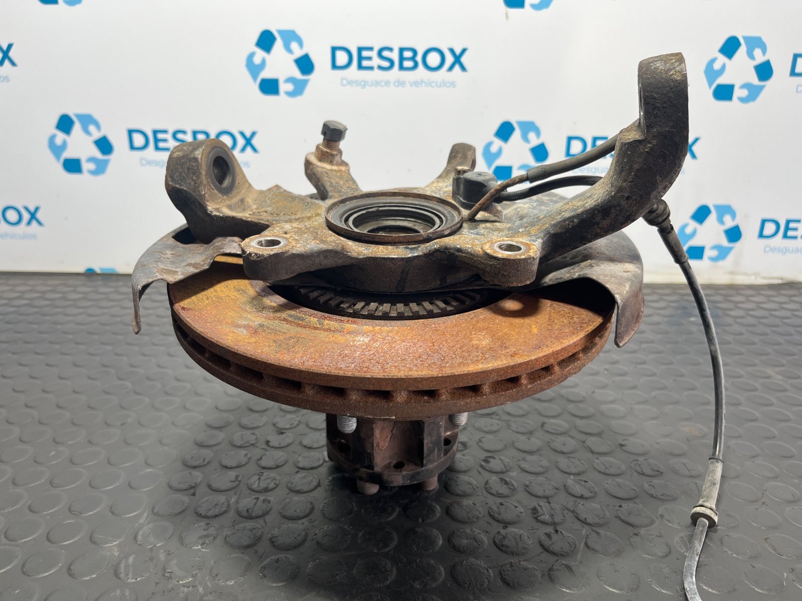 MANGUETA DELANTERA DERECHA SSANGYONG MUSSO - recambio desguace - vista 2