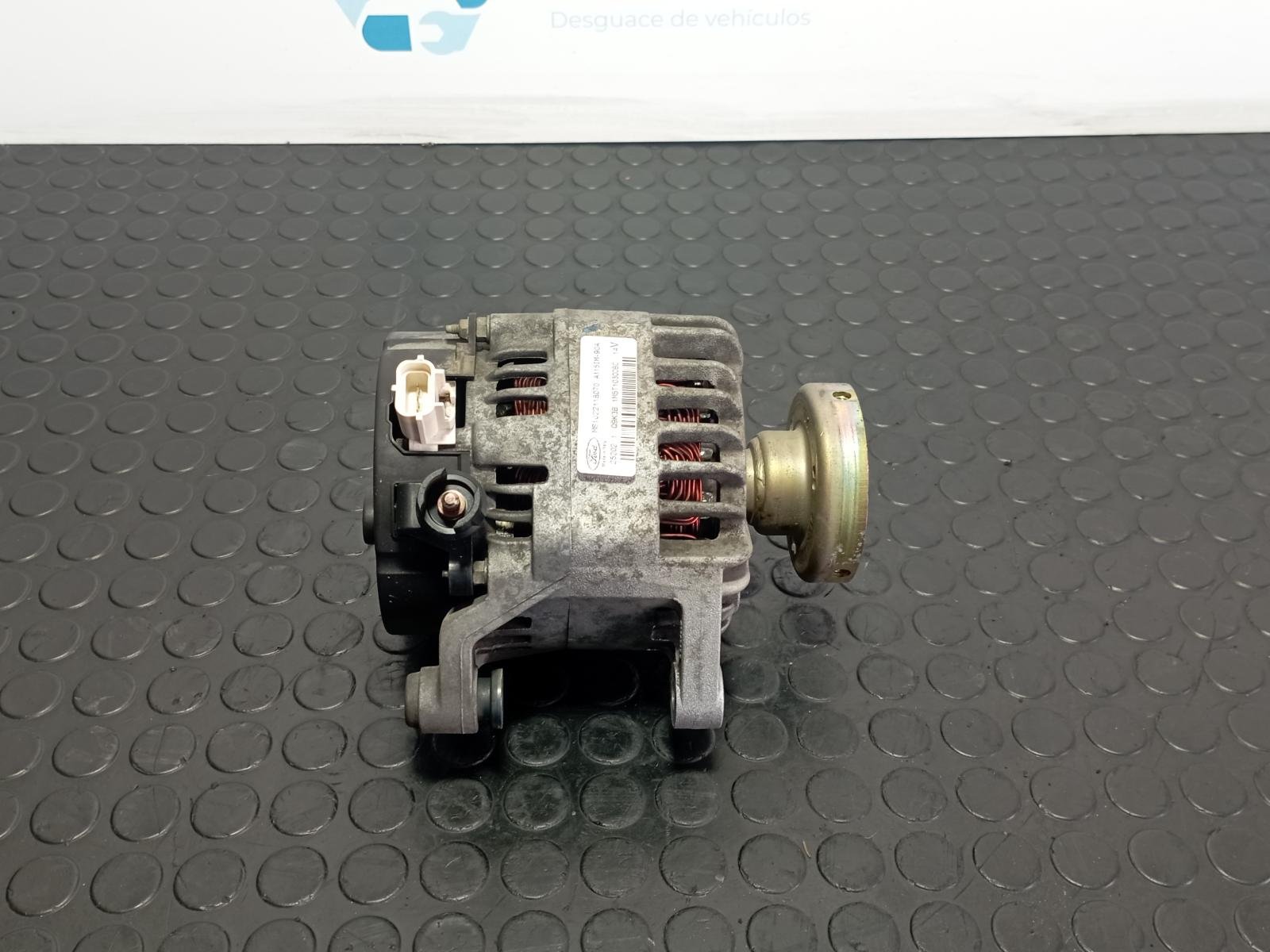ALTERNADOR FORD FOCUS BERLINA (CAK) - recambio desguace - vista 2