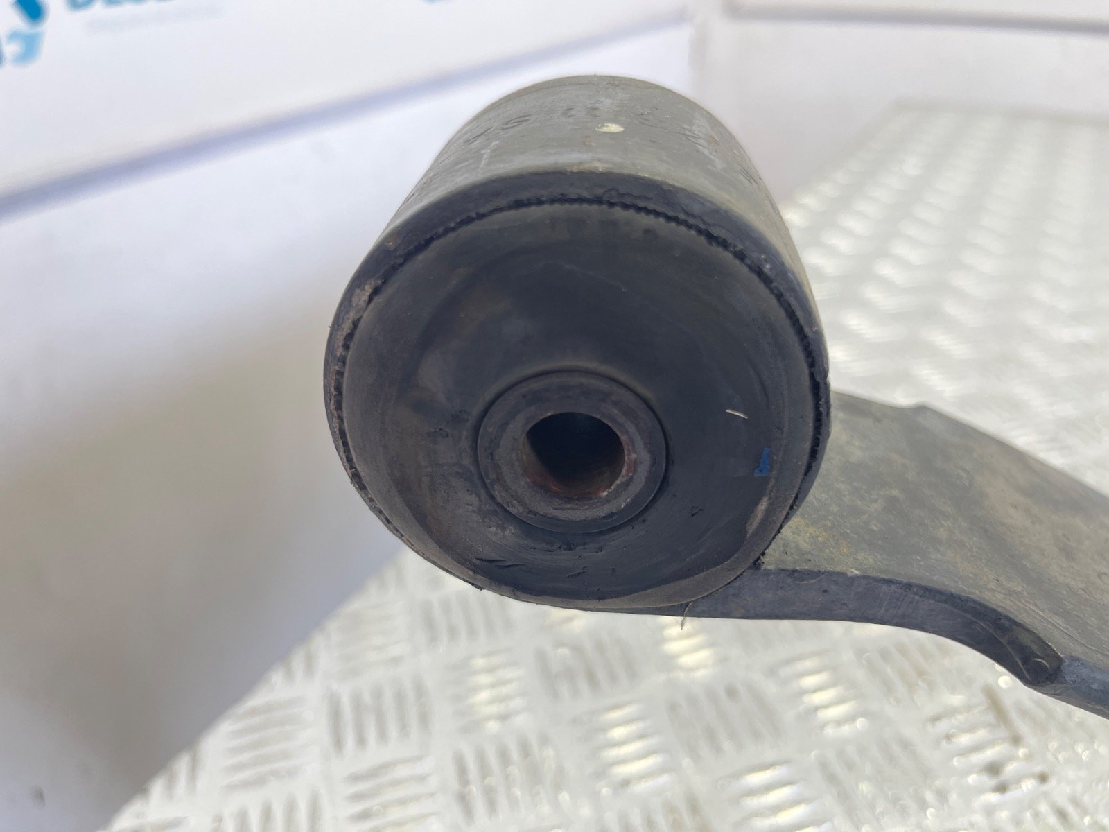 BALLESTA TRASERA FORD TRANSIT CAJA CERRADA '06 - recambio desguace - vista 2