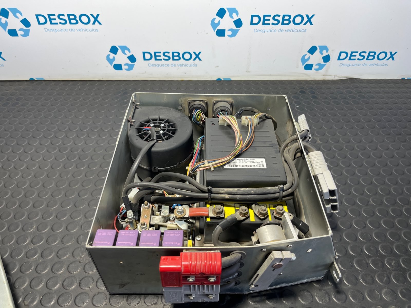 MODULO ELECTRONICO PIAGGIO (VESPA) PORTER Caja/Chasis - recambio desguace - vista 6