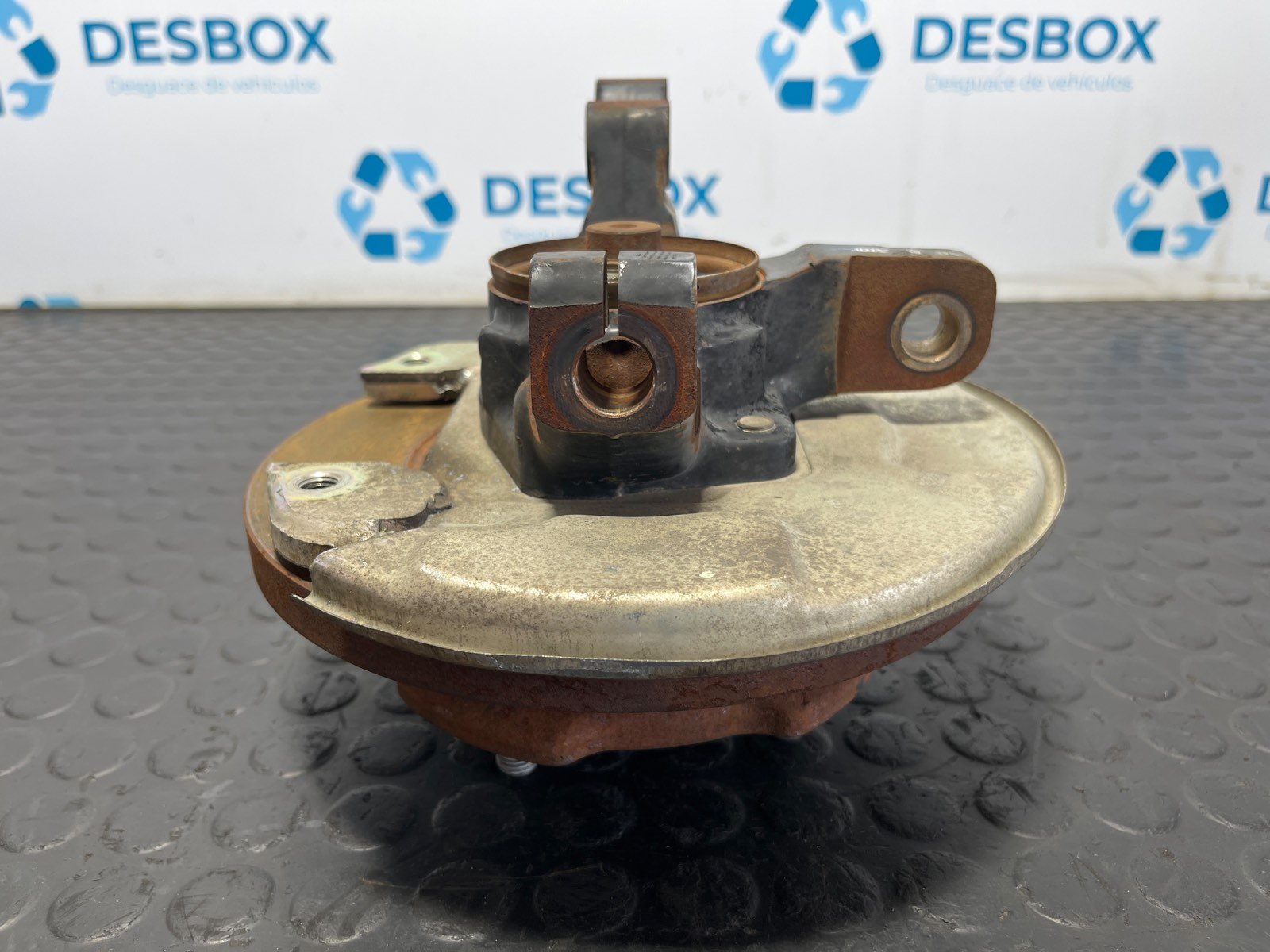 MANGUETA DELANTERA IZQUIERDA PIAGGIO (VESPA) PORTER Caja/Chasis - recambio desguace - vista 3