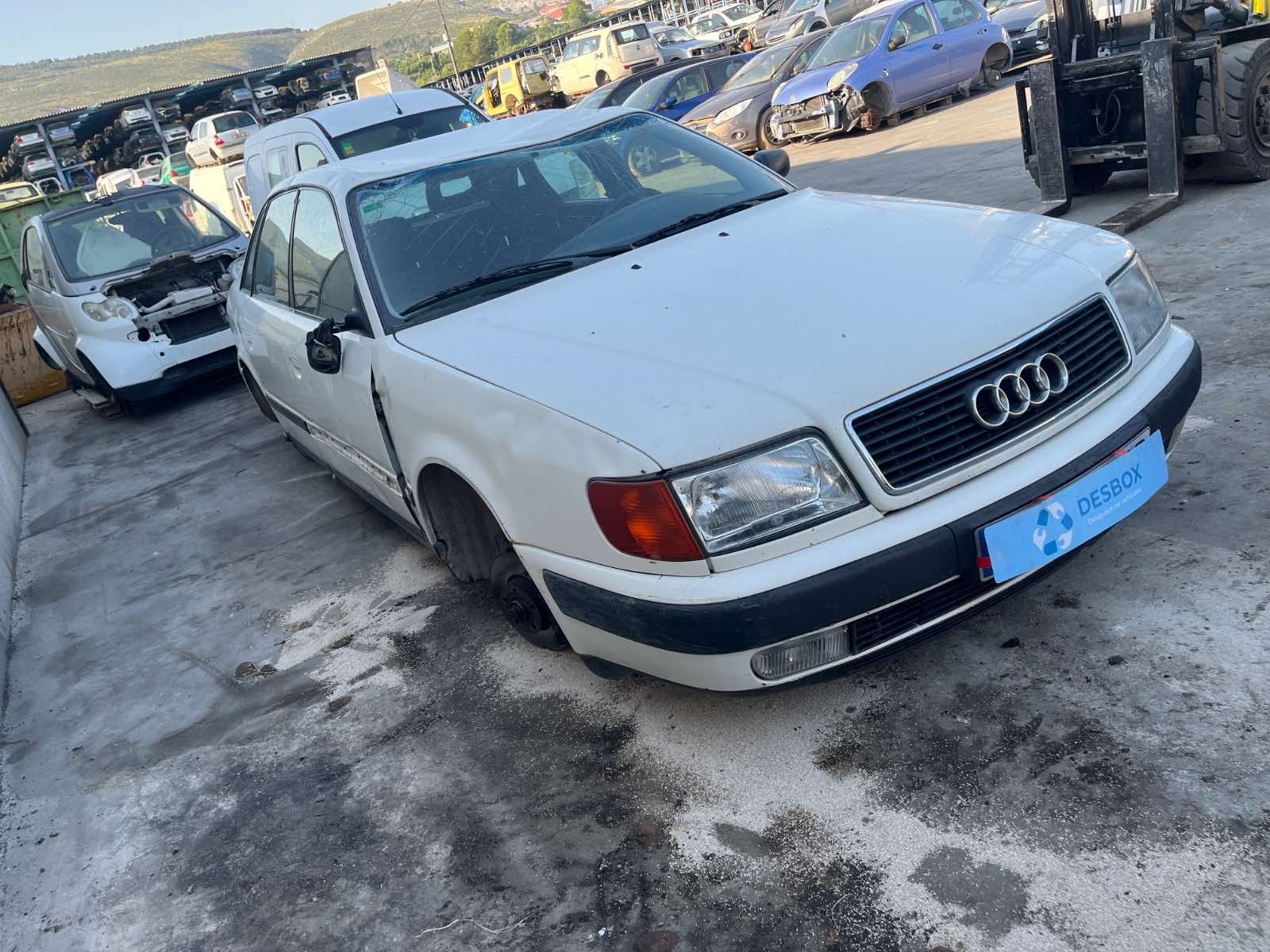 PARAGOLPES DELANTERO AUDI 100 C4 Sedán - recambio desguace - vista 2