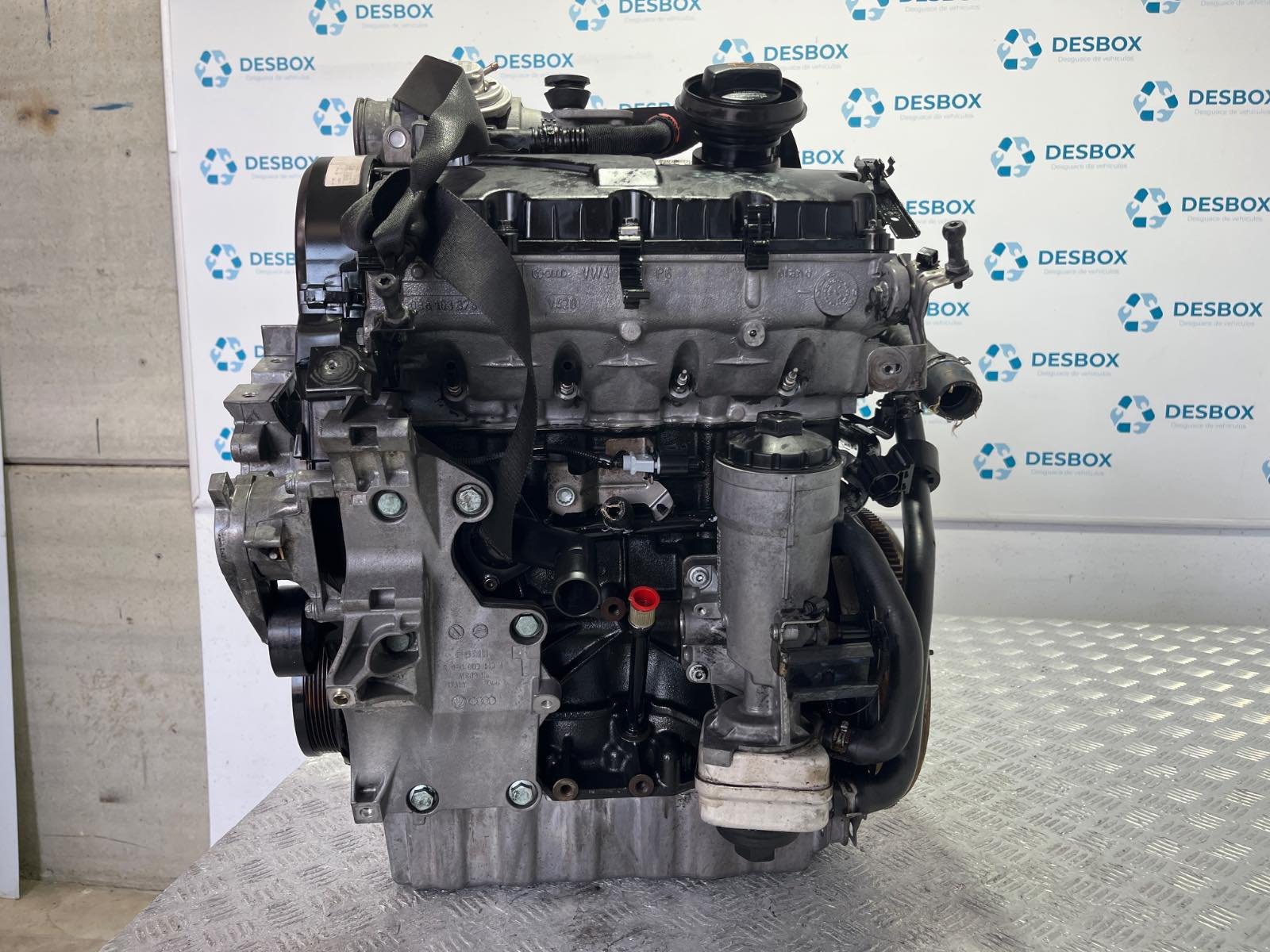 MOTOR VOLKSWAGEN GOLF PLUS (5M1) - recambio desguace - vista 2