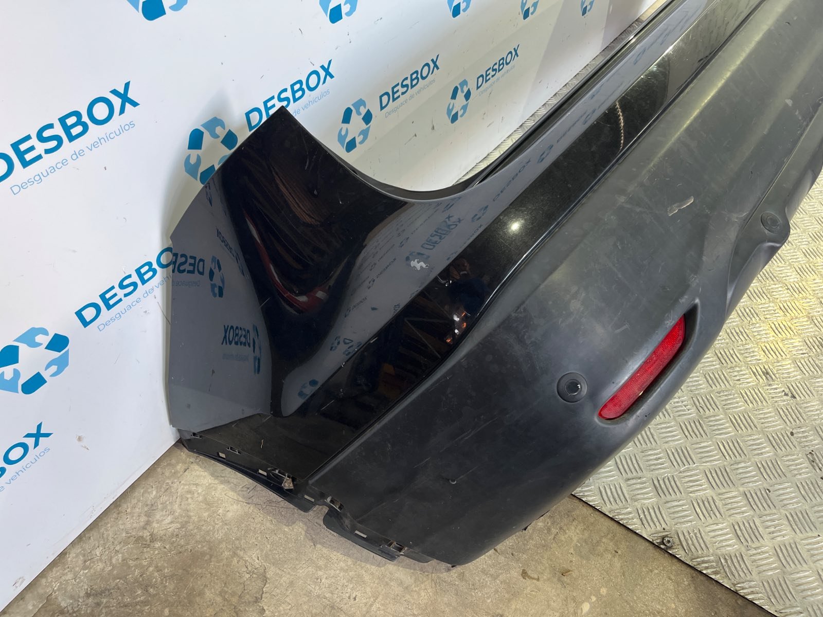 PARAGOLPES TRASERO NISSAN QASHQAI (J11) - recambio desguace - vista 3